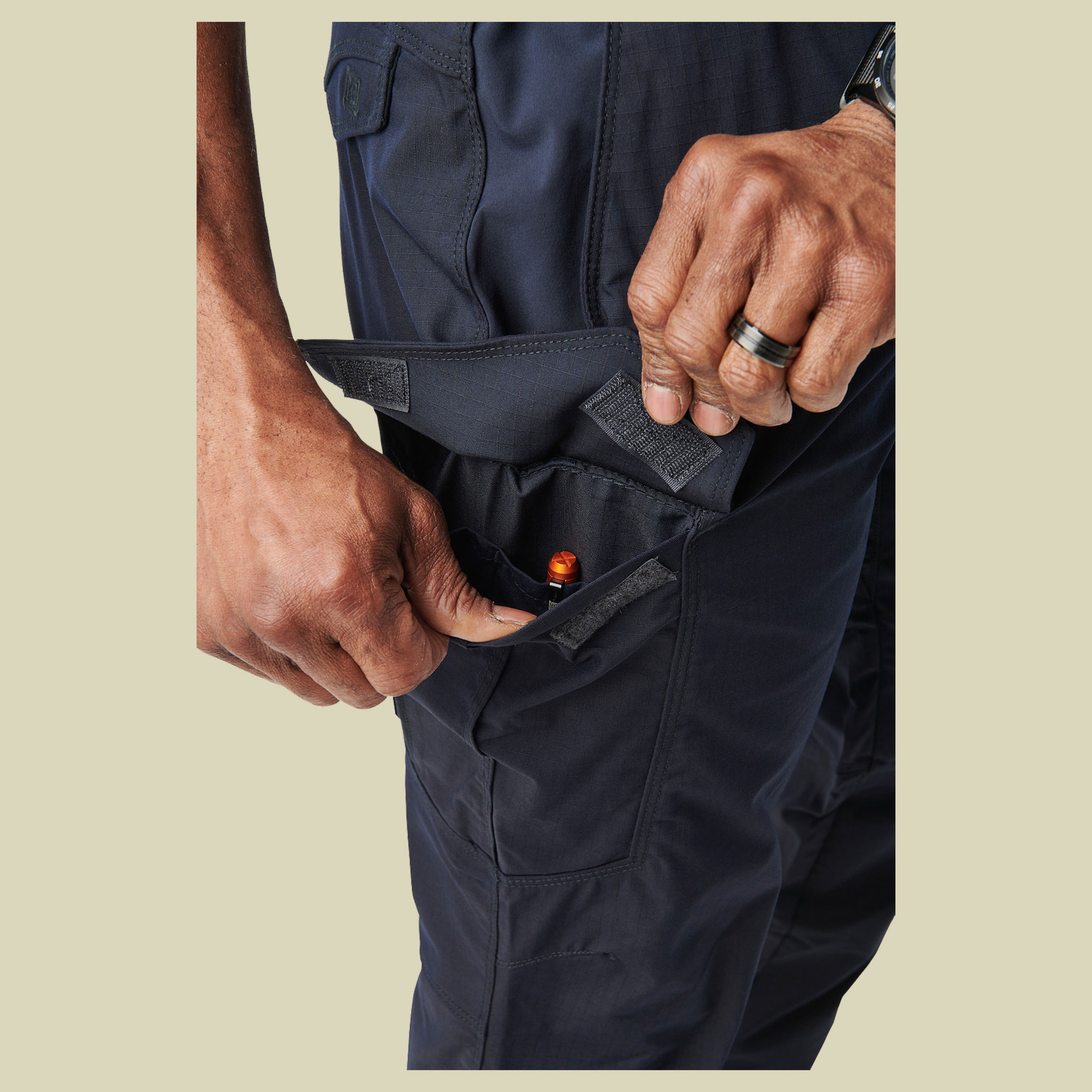 Icon Pant Men 38 blau - dark navy