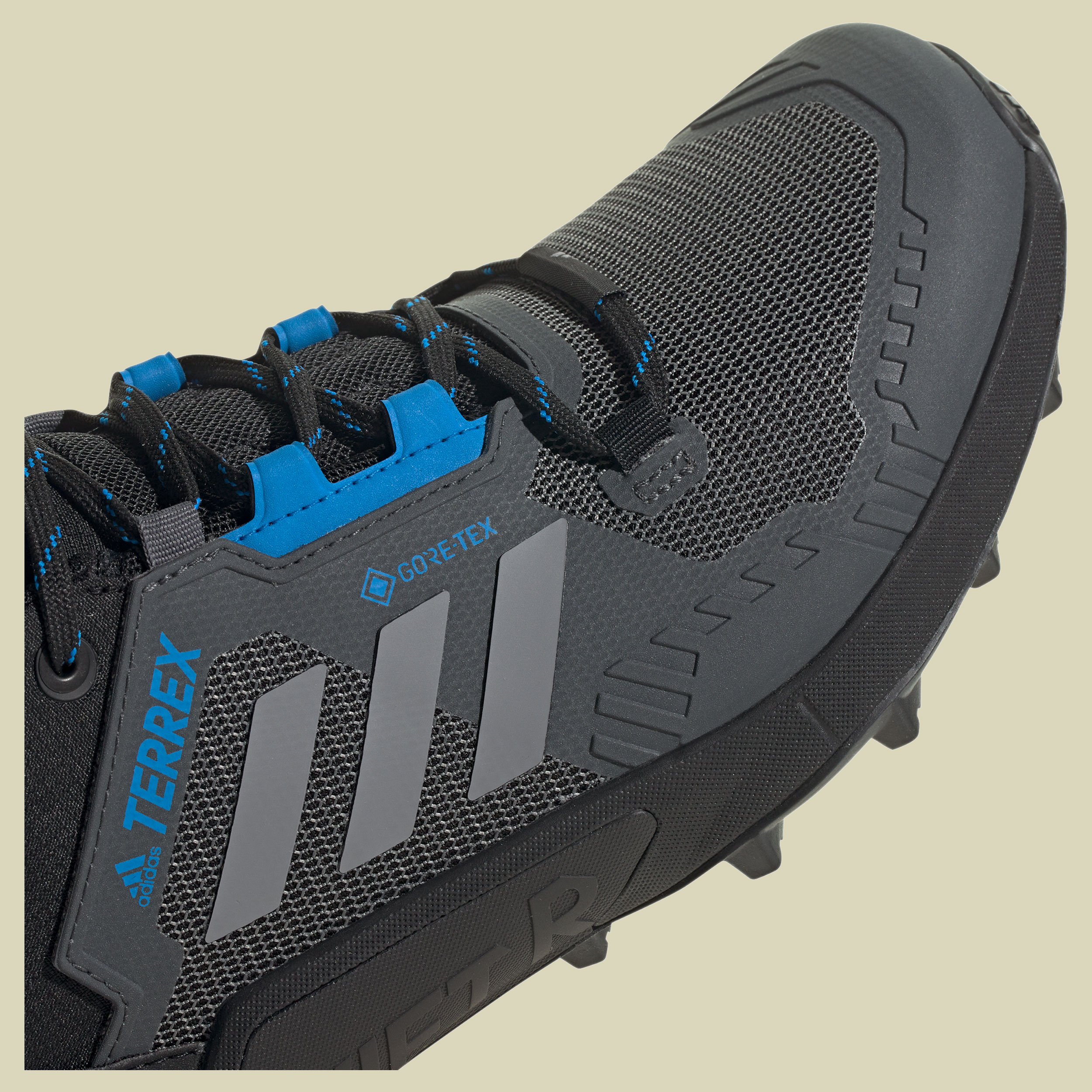 Terrex Swift R3 GTX Men Größe UK 12 Farbe core black/grey three/blue rush