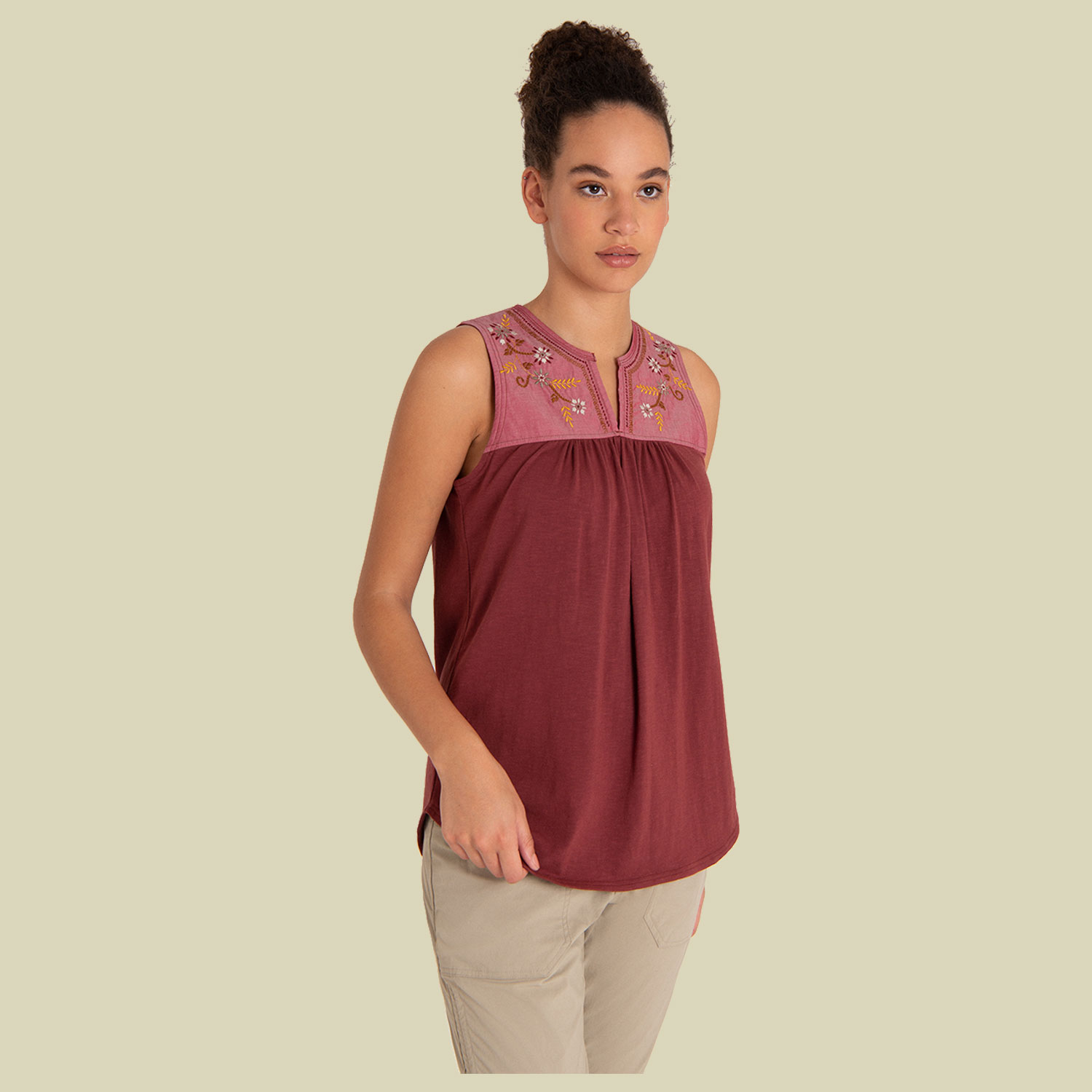 Shaanti Embroidery Top Women