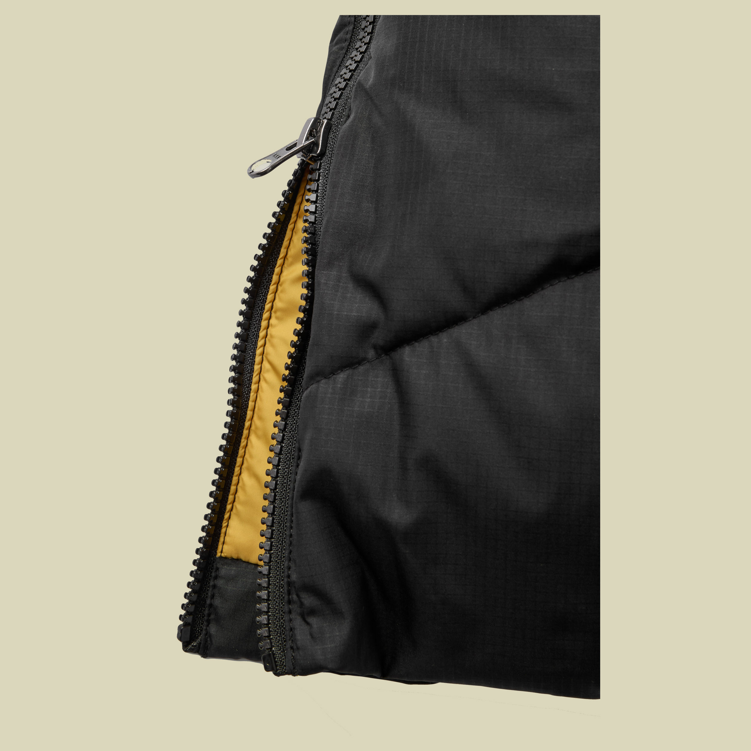 Tasman 3.0 Long Insulated Jacket Women M schwarz