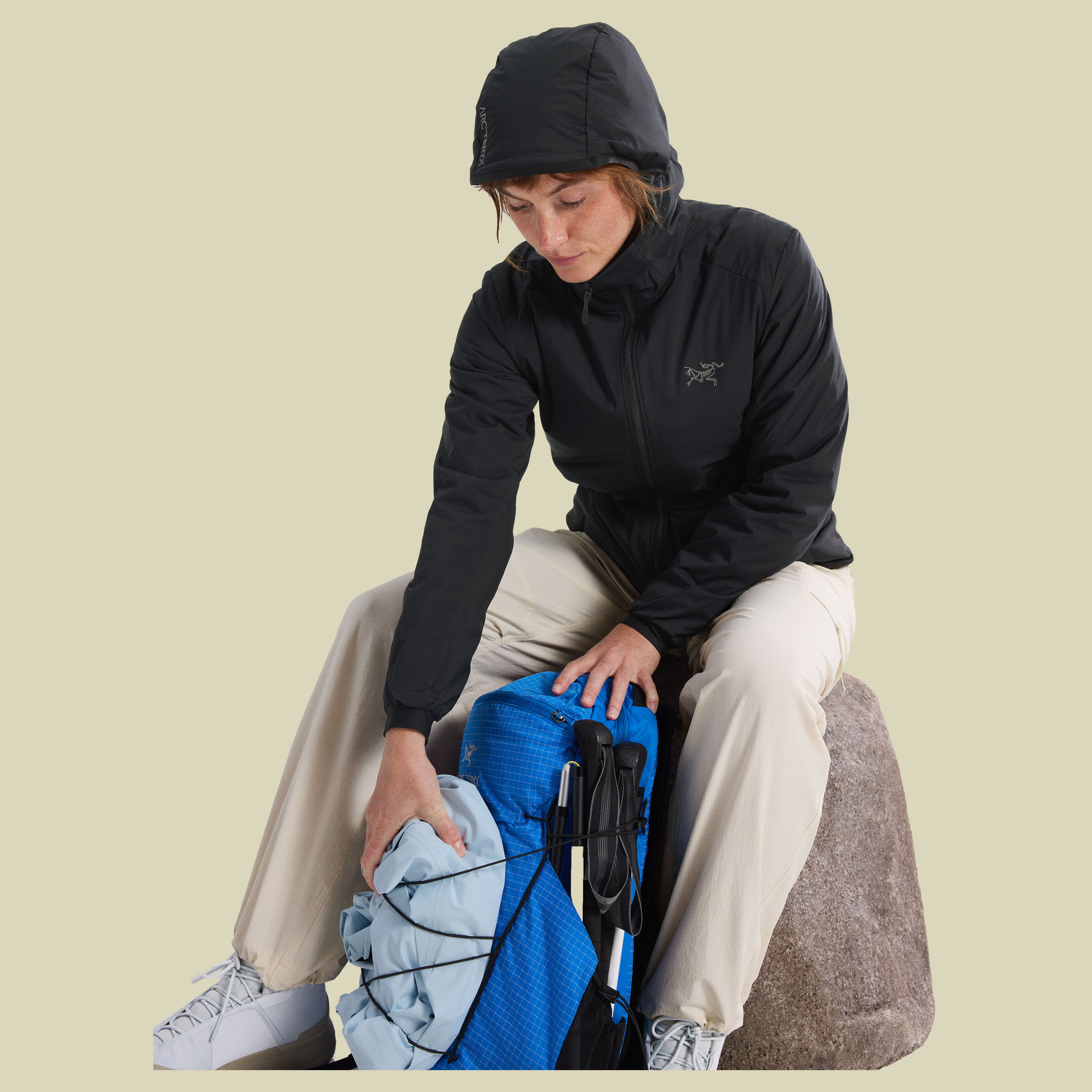 Atom Hoody Women M schwarz