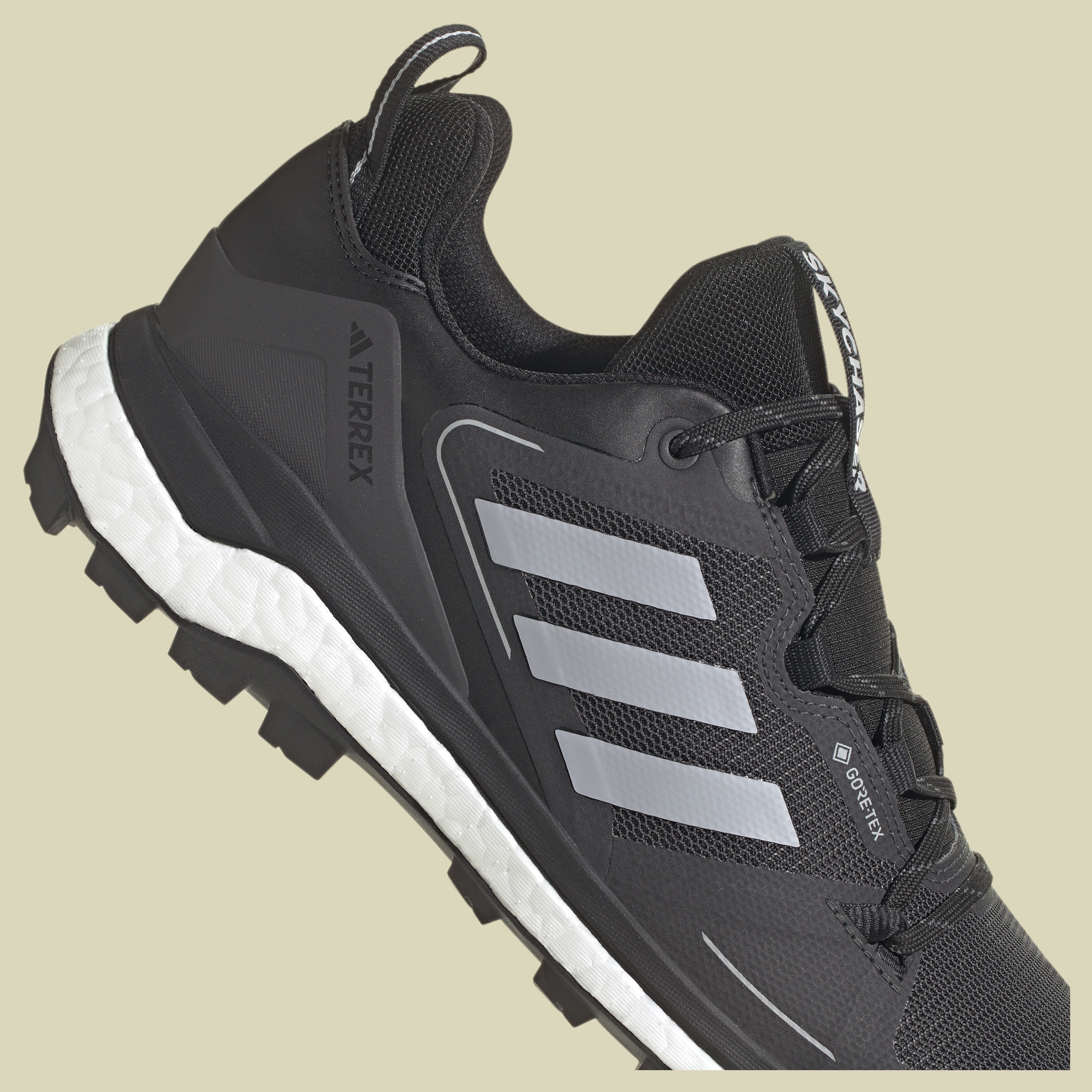 Terrex Skychaser 2.0 GTX Men Größe UK 8,5 Farbe core black/halo silver/dgh solid grey 2