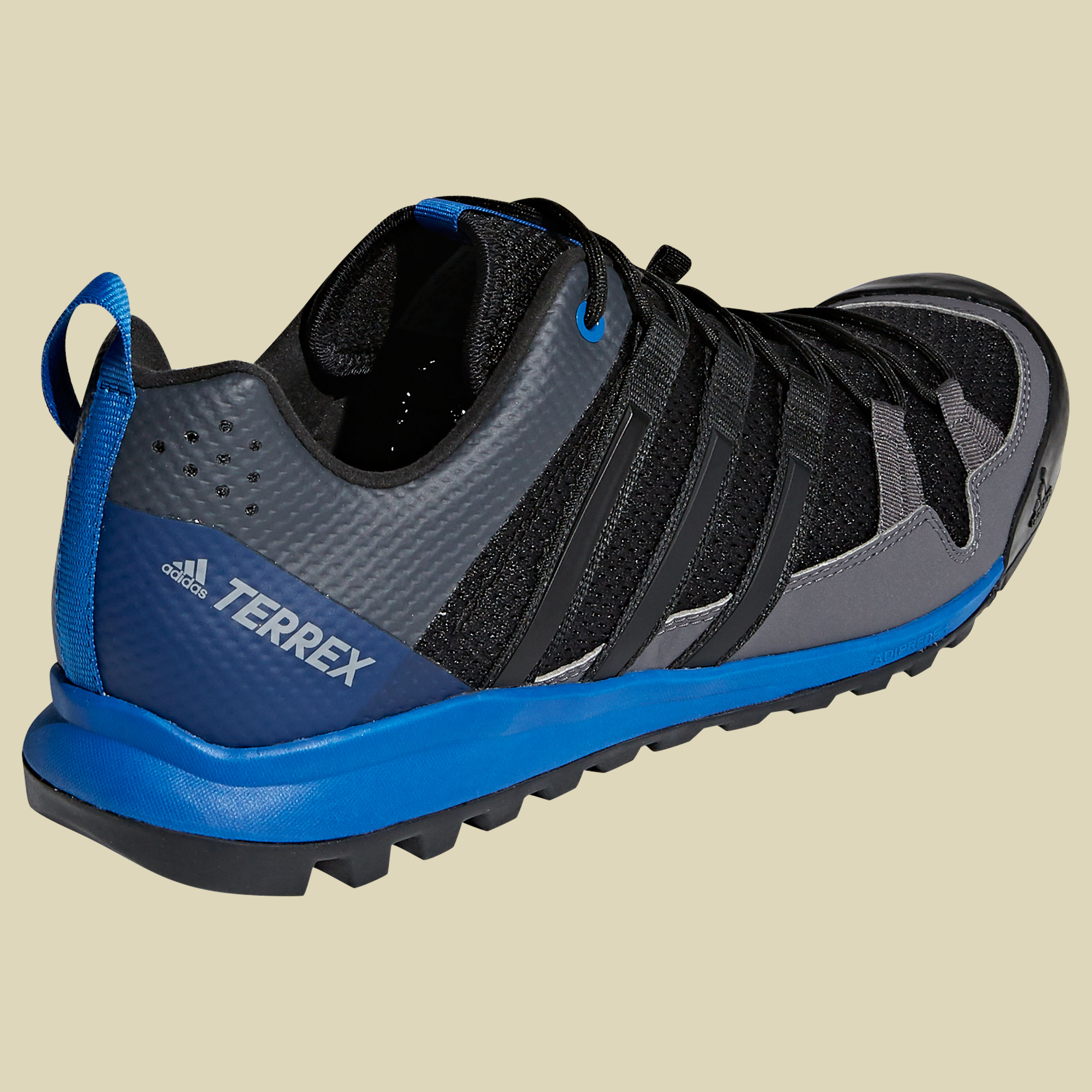 Terrex Solo Men Größe UK 9,5 Farbe core black/core black/blue beauty