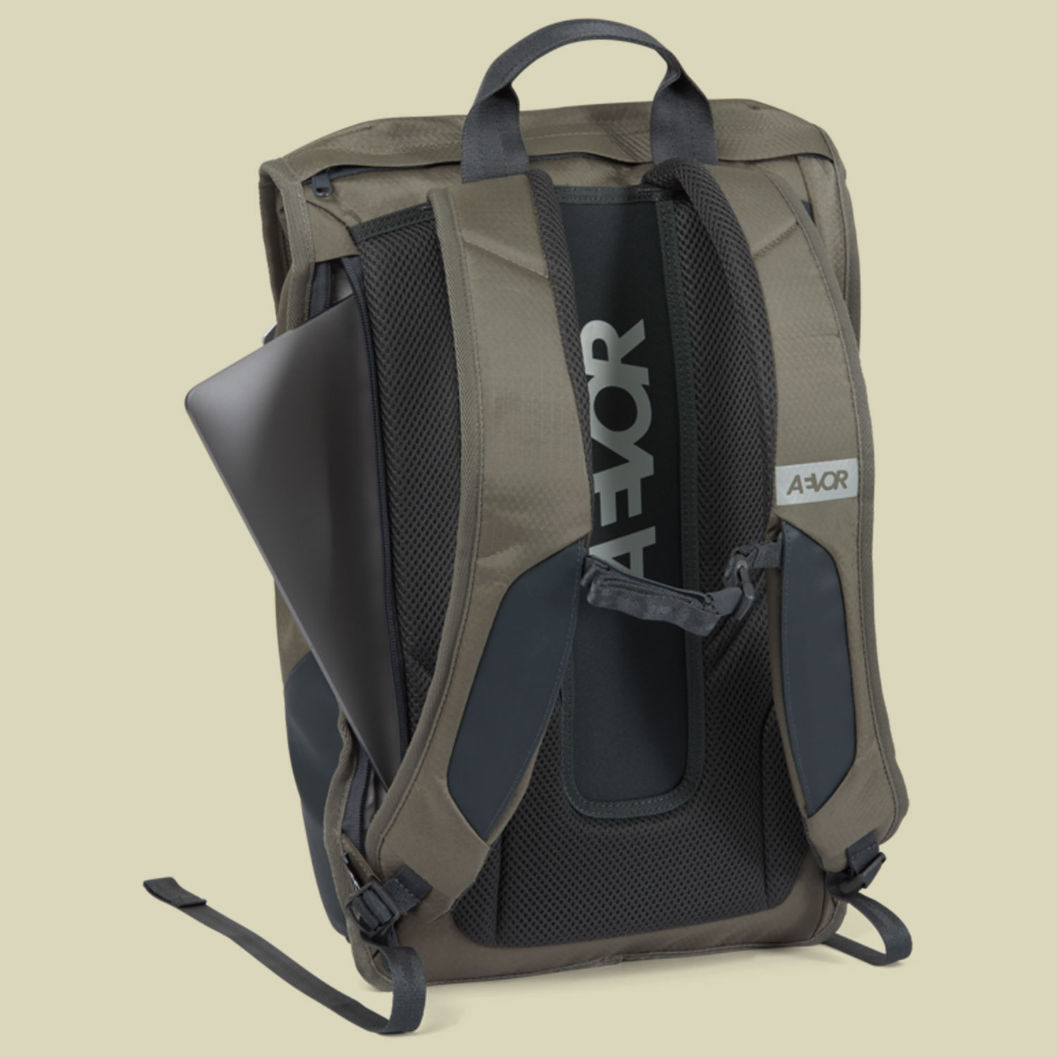 Aevor Daypack Proof