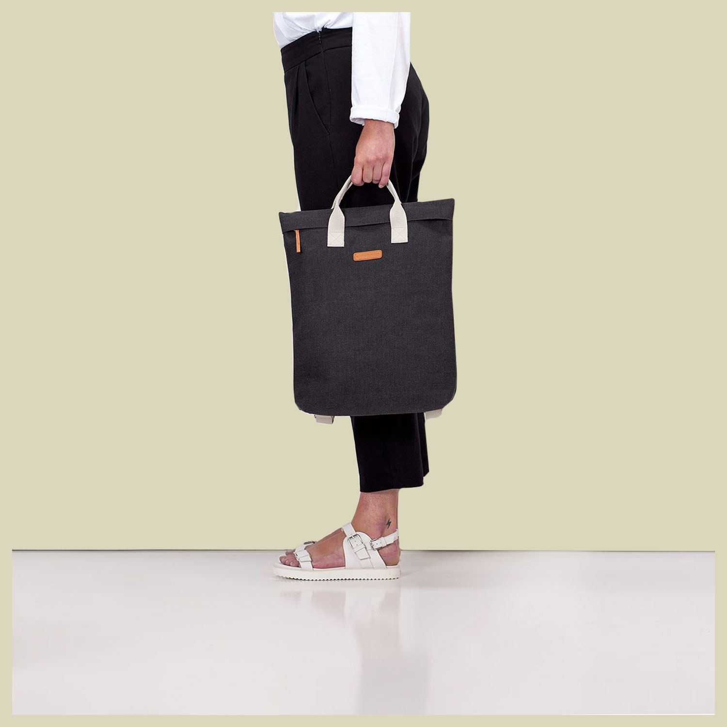 TILL Bag Volumen 12 Farbe black