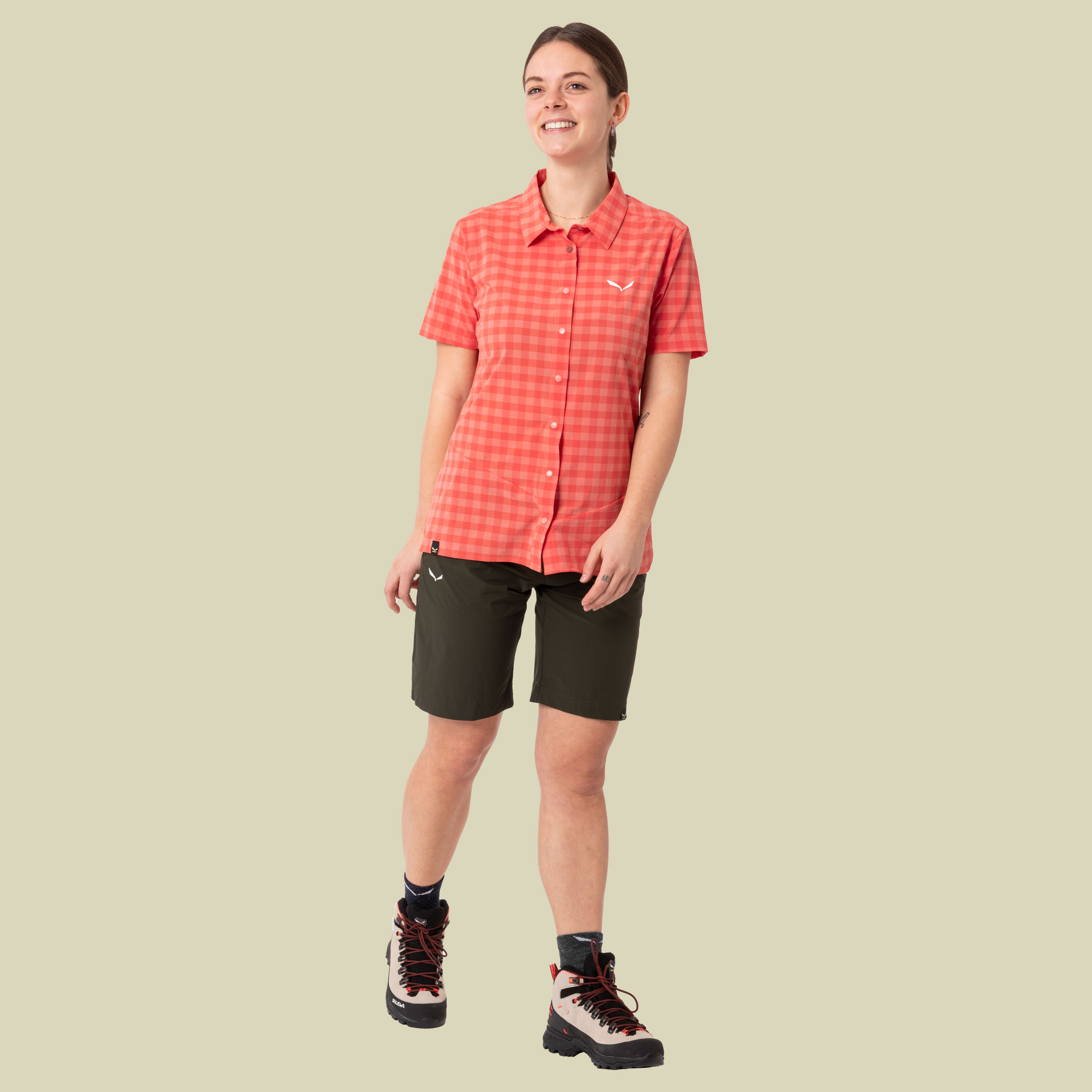 Talvena DST Shorts Women grün 38 - dark olive