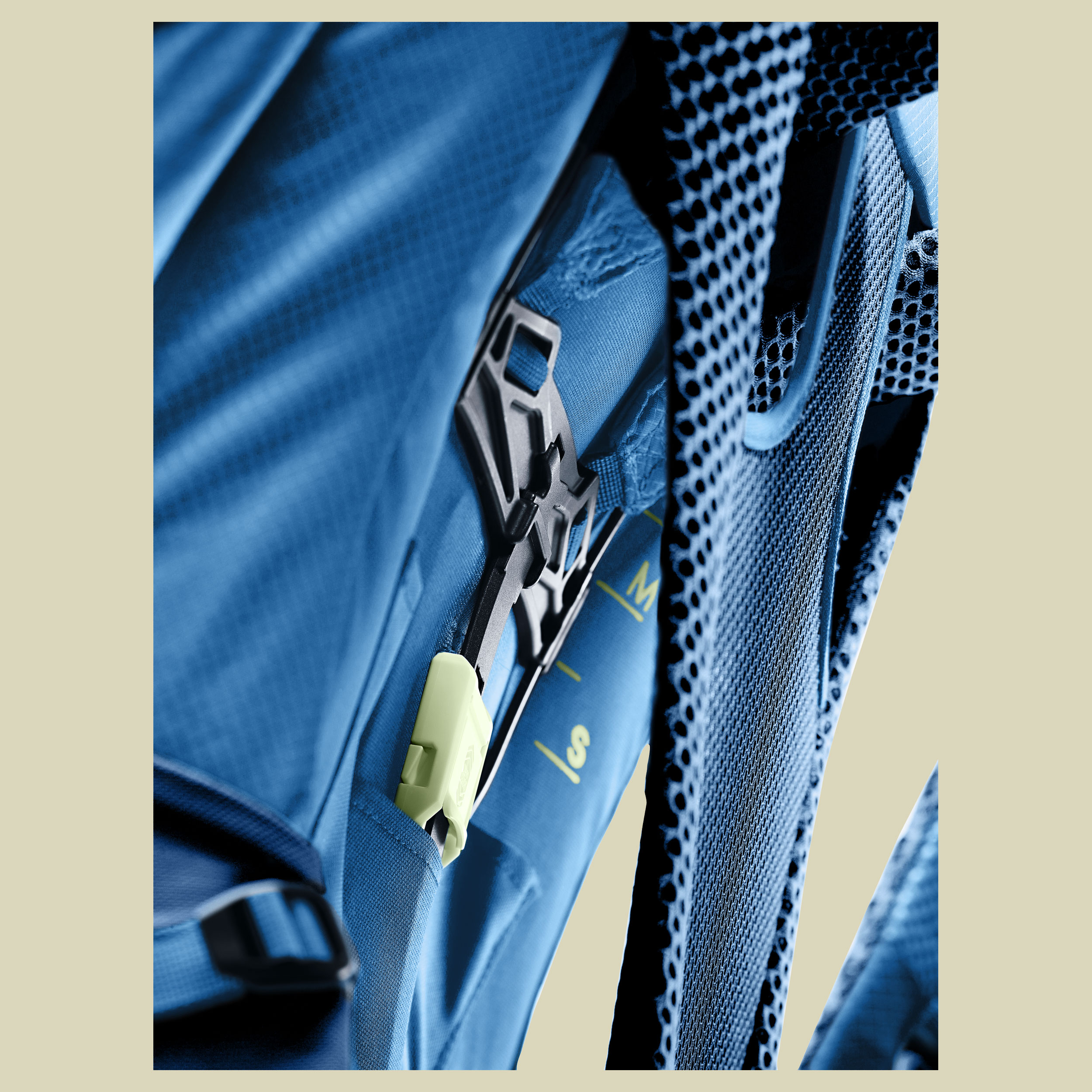 Futura Pro 36 36 blau - nightblue-baltic
