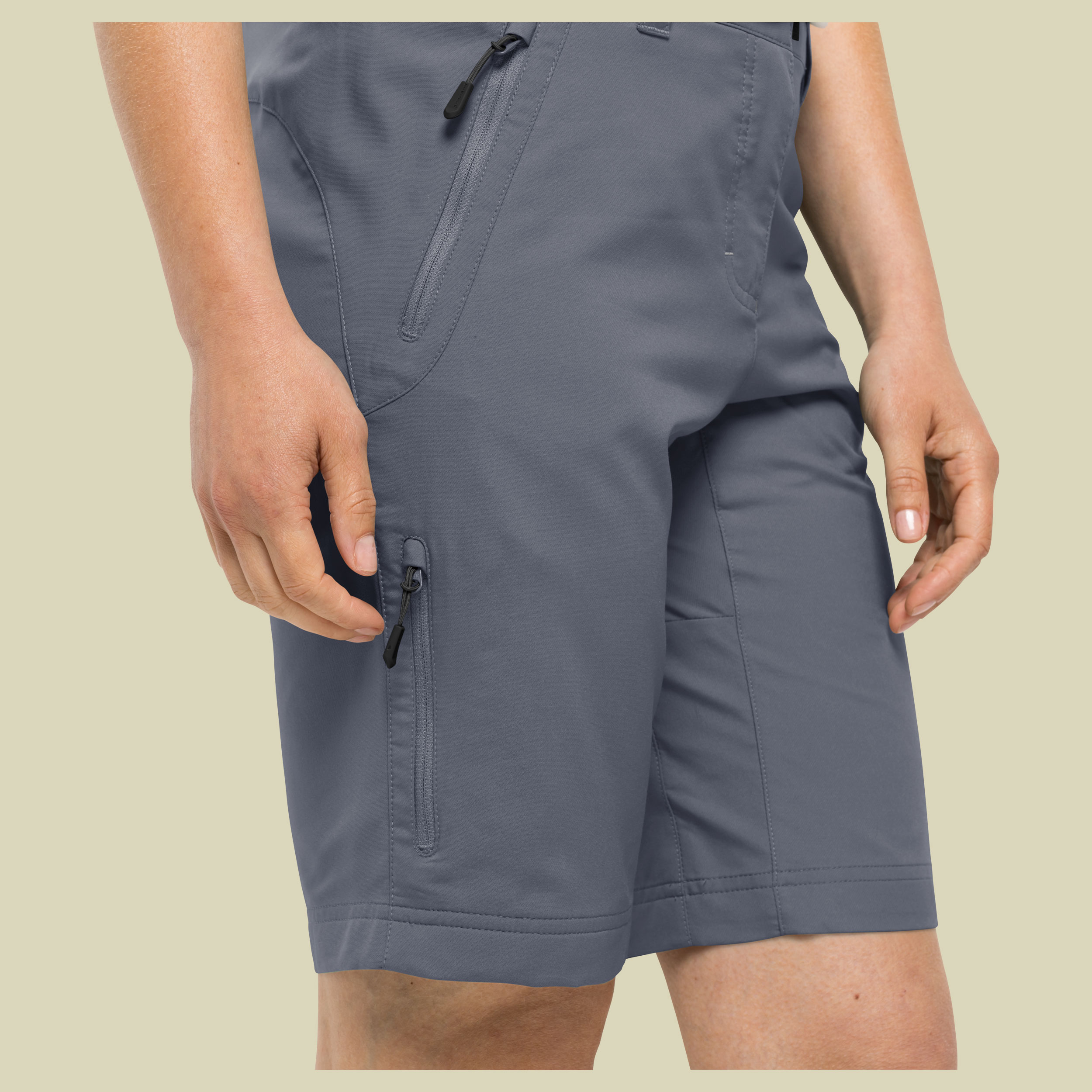 Activate Track Shorts Women Größe 40 Farbe dolphin