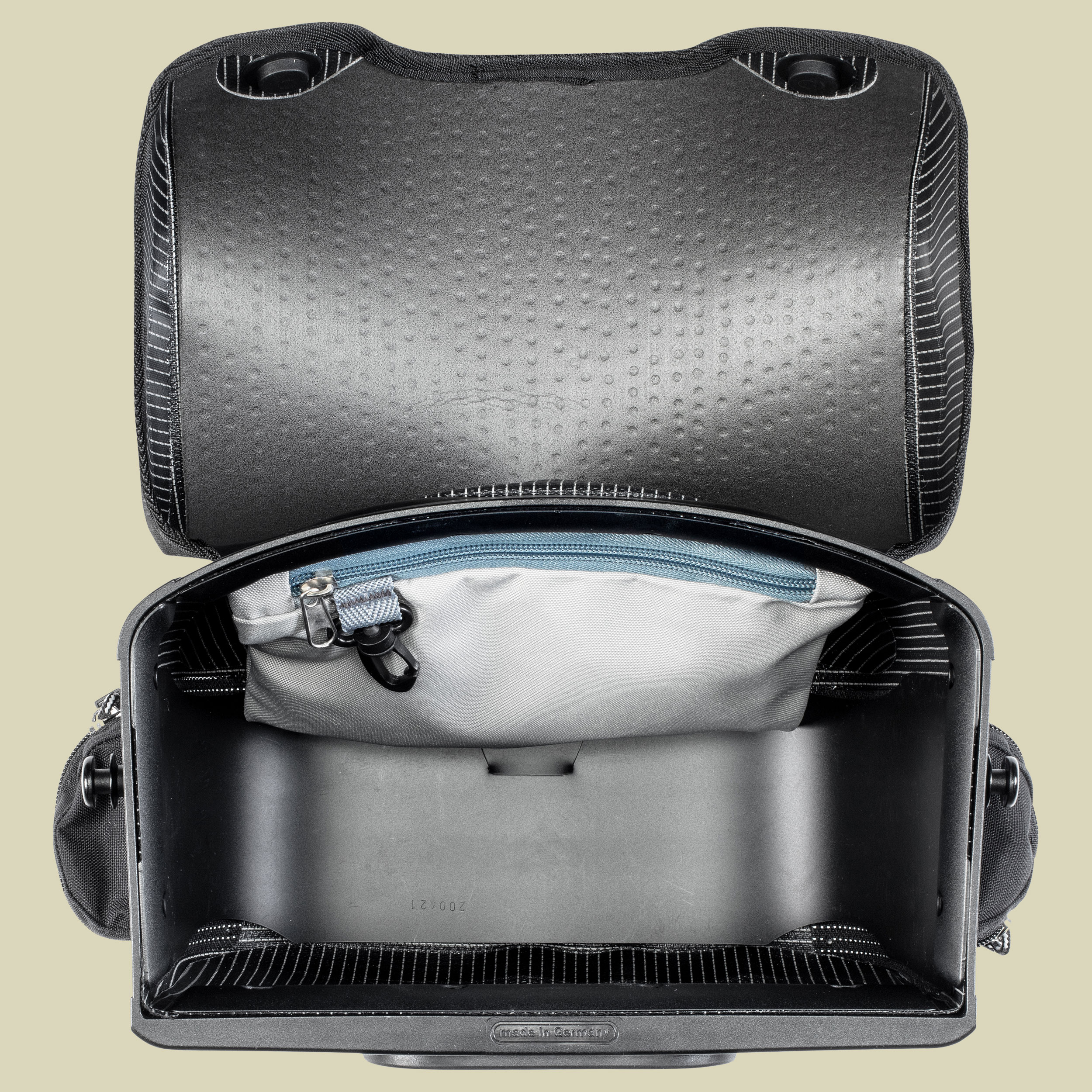 Ultimate Six High Visibility Volumen 7 Farbe black reflective