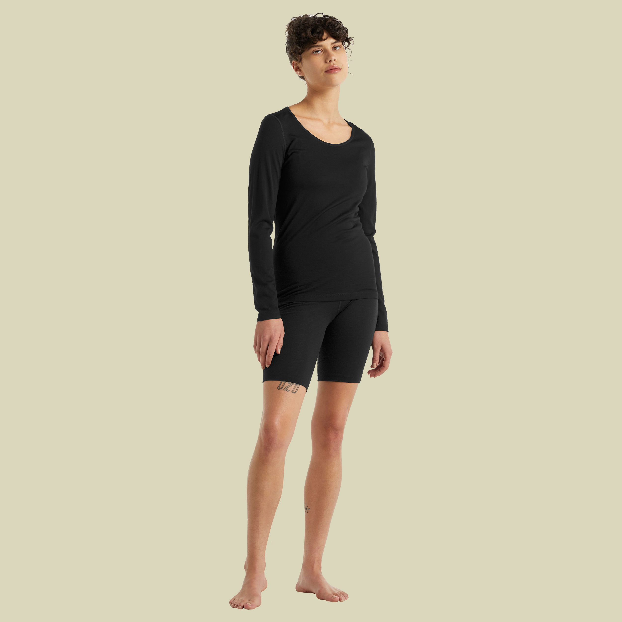 200 Oasis Shorts Women Größe S Farbe black