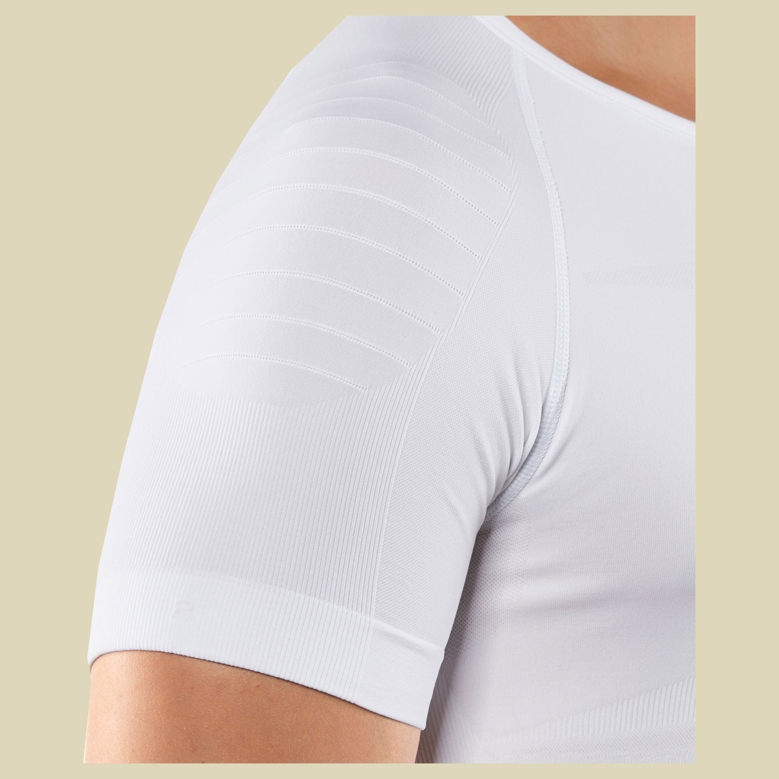 W Shortsleeved Shirt Tight Fit Men Größe S Farbe white