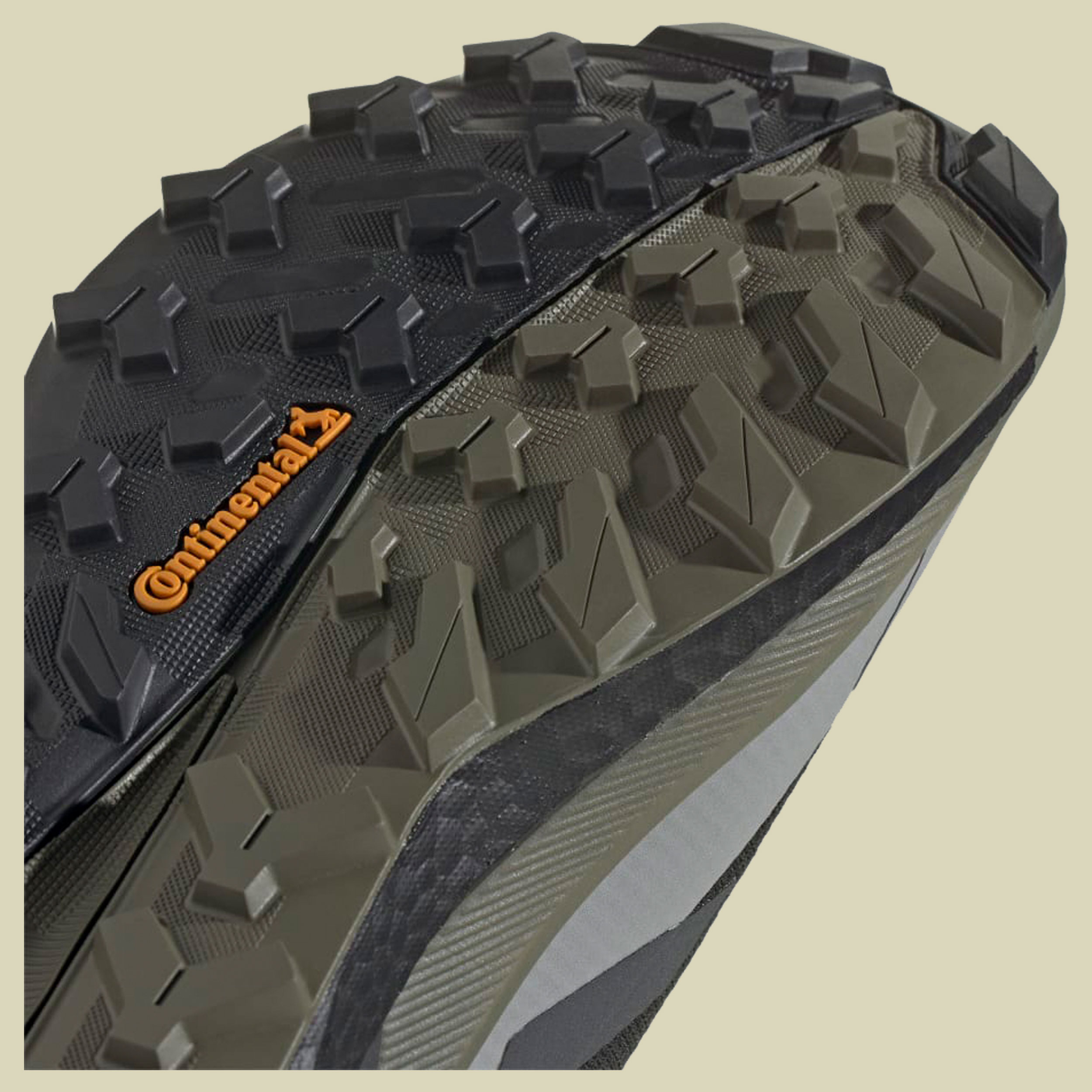 Terrex Free Hiker 2 GTX Men grau UK 9- core black/carbon/olive strata