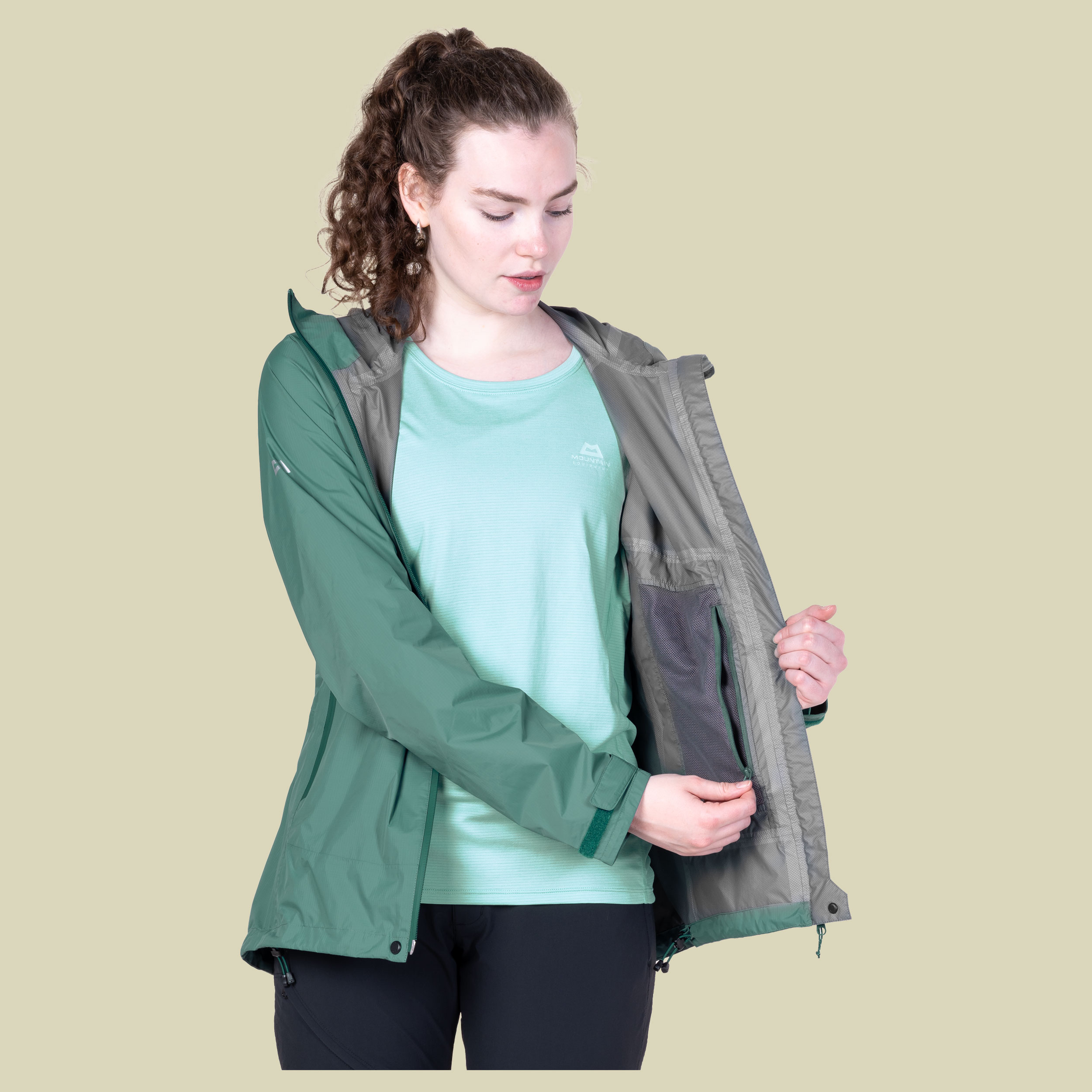 Raintower Jacket Women S (10) grün - sea pine