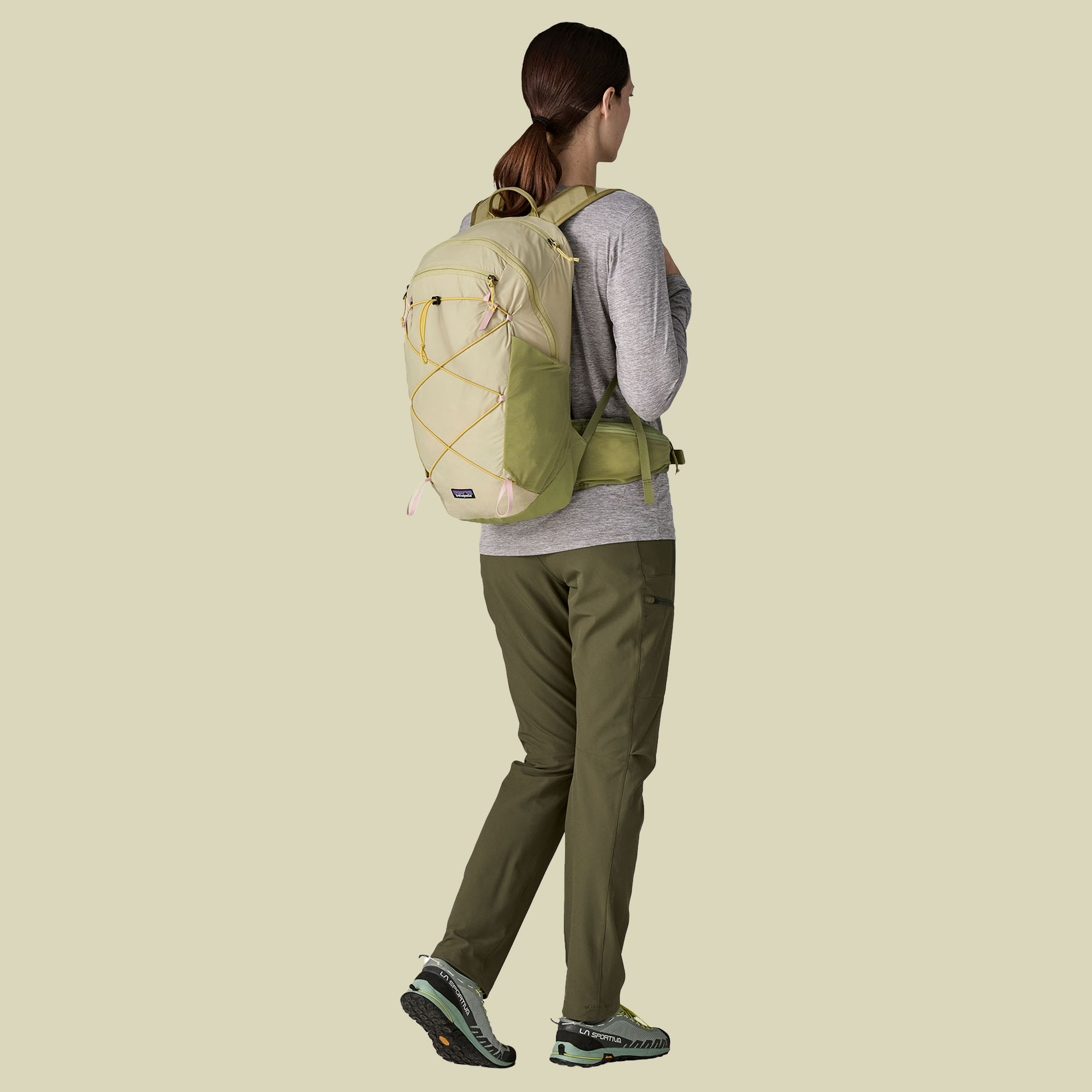 Terravia Pack 22L M beige- wheathered stone