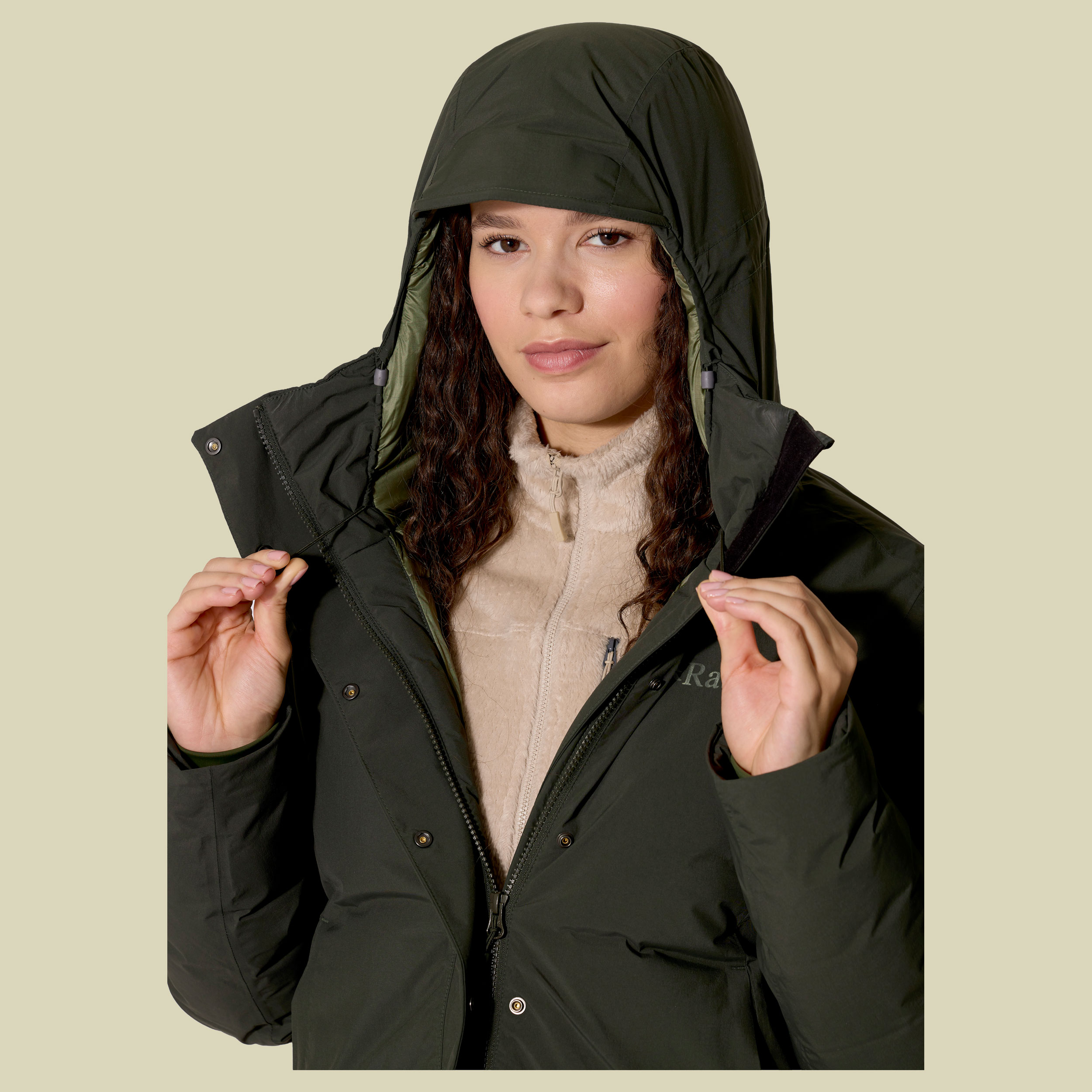 Valiance Parka Women 46 (18) grün - dark army