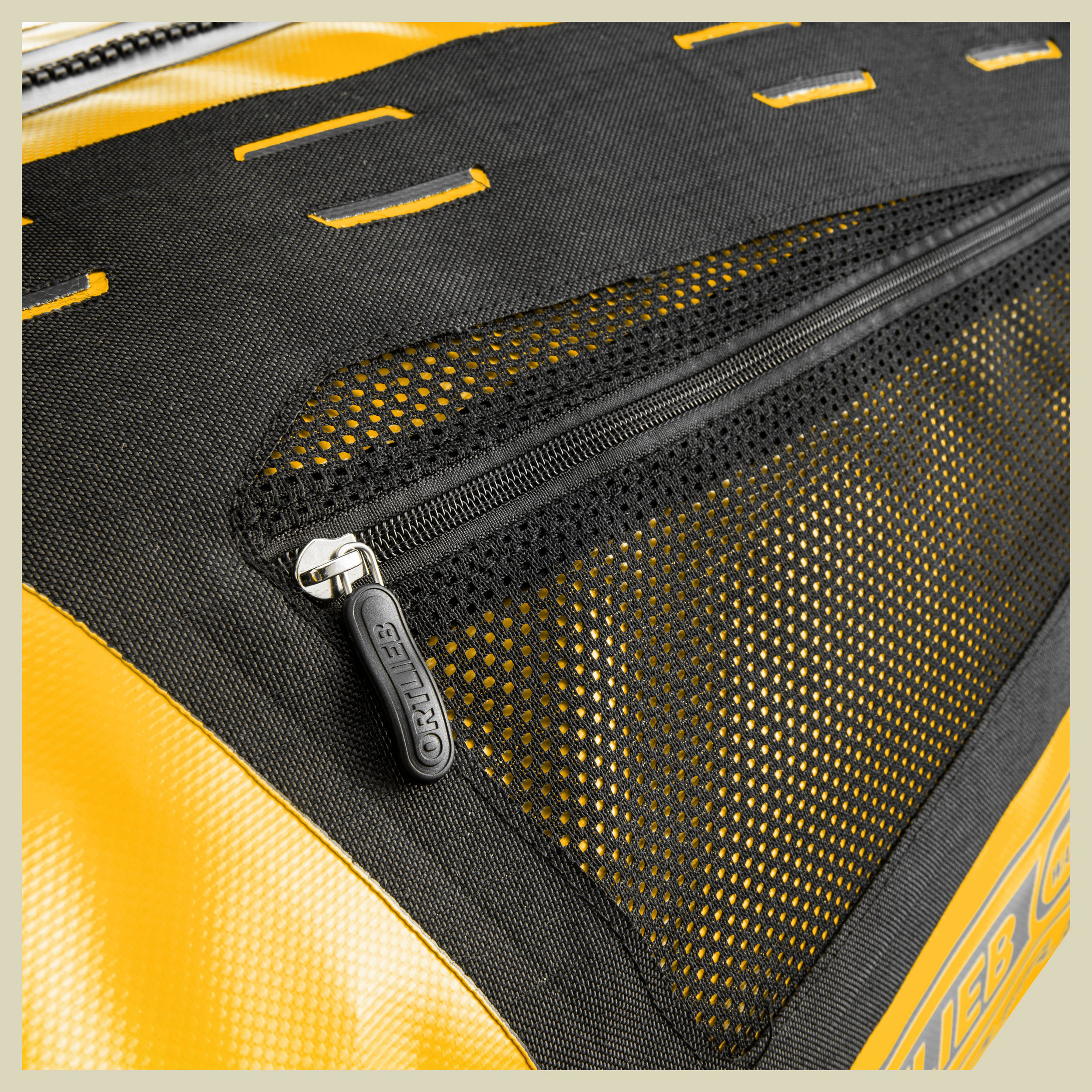 Duffle Volumen 110 Farbe sunyellow-black