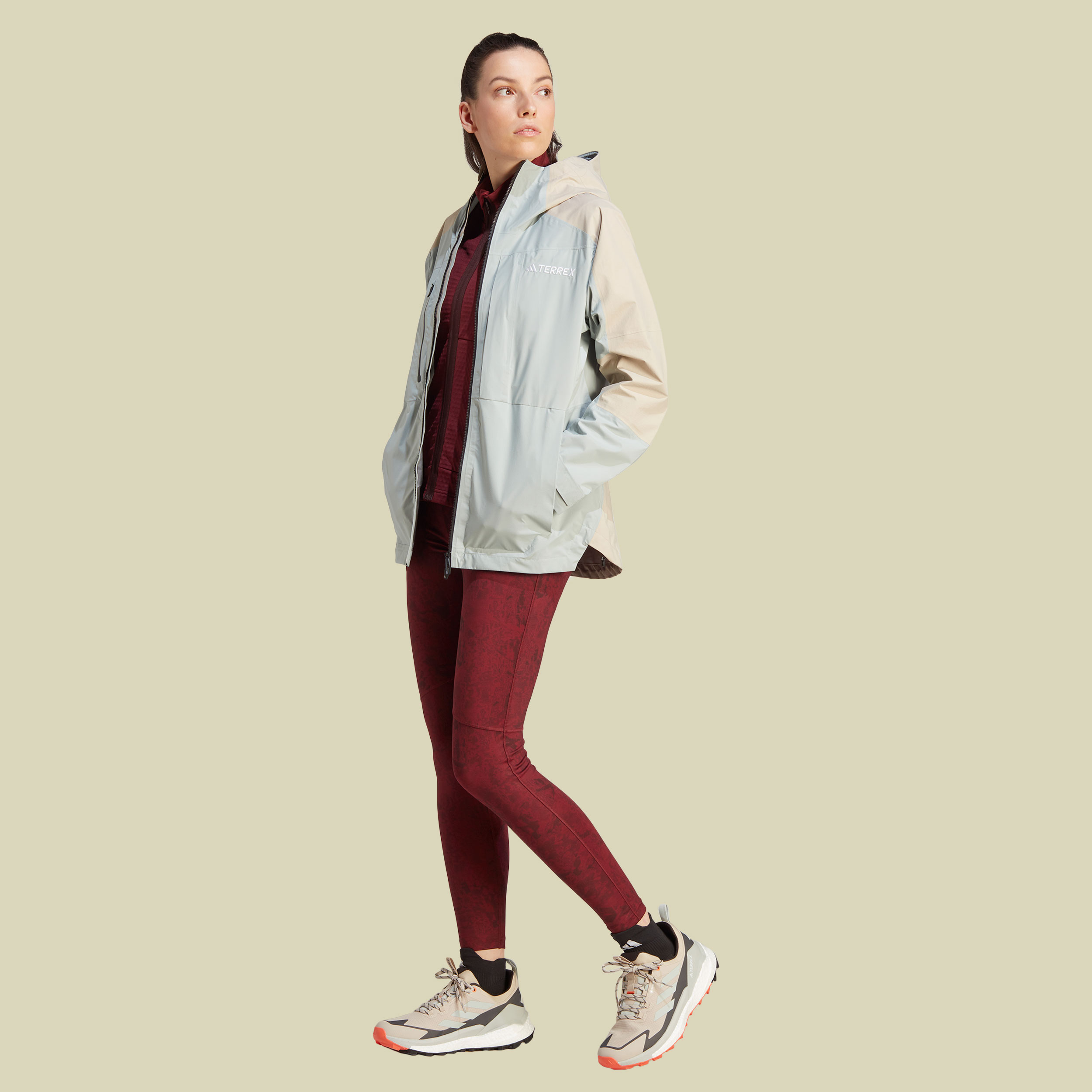 Terrex XPloric Rain.Ready Jacket Women Größe XL Farbe wonder silver/wonder beige