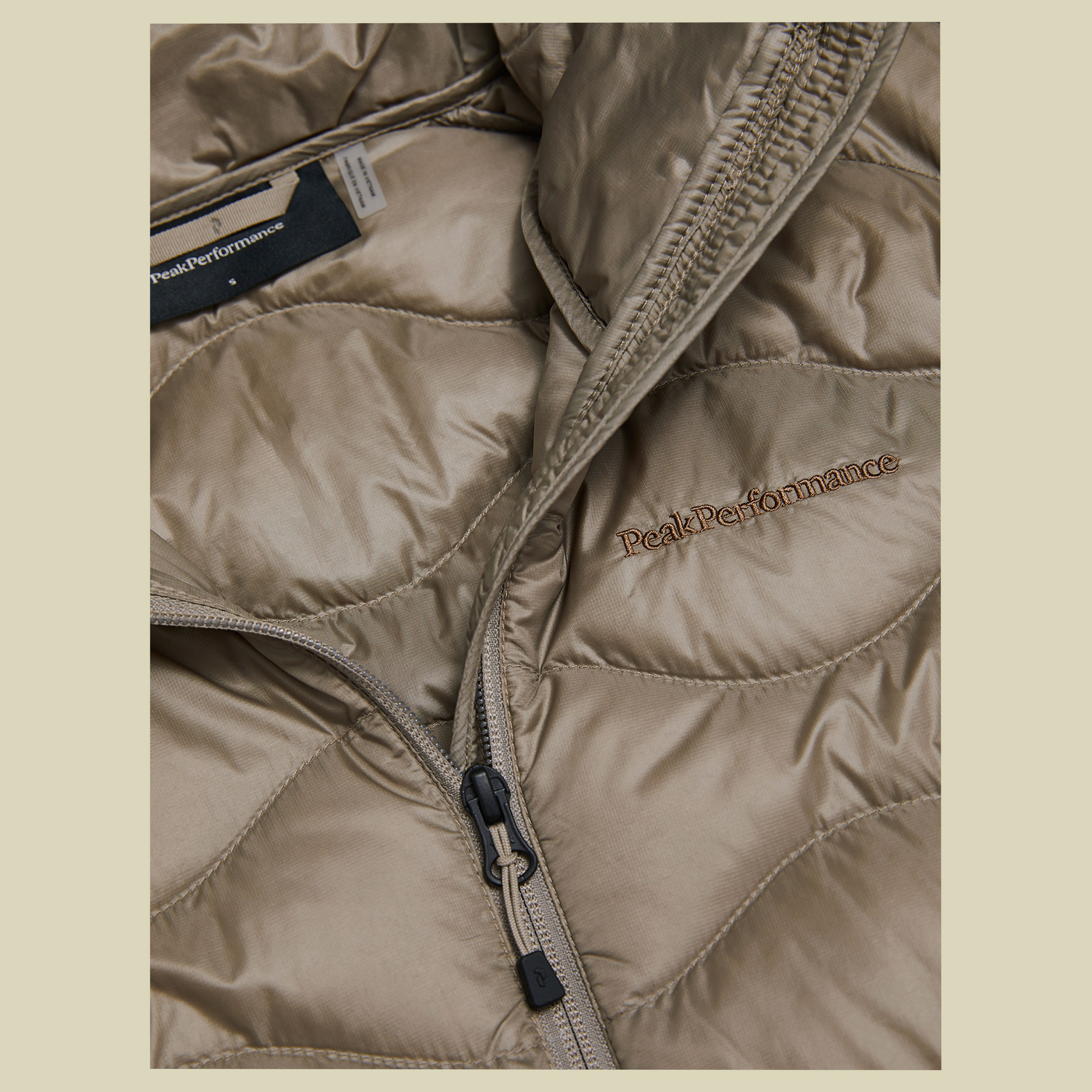 Helium Down Coat Woman
