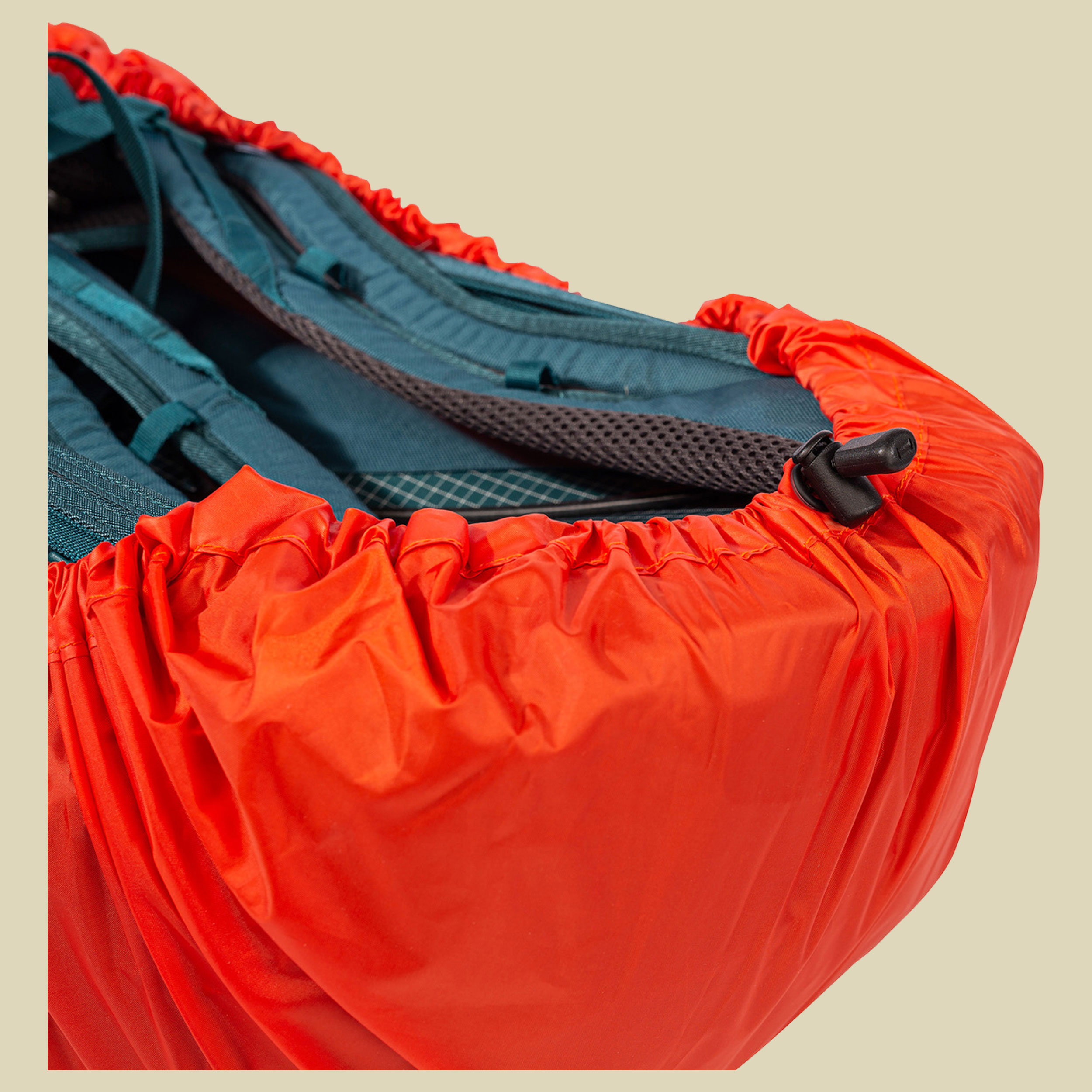 Rain Cover 20-30 L Volumen 20 - 30 L Farbe red orange