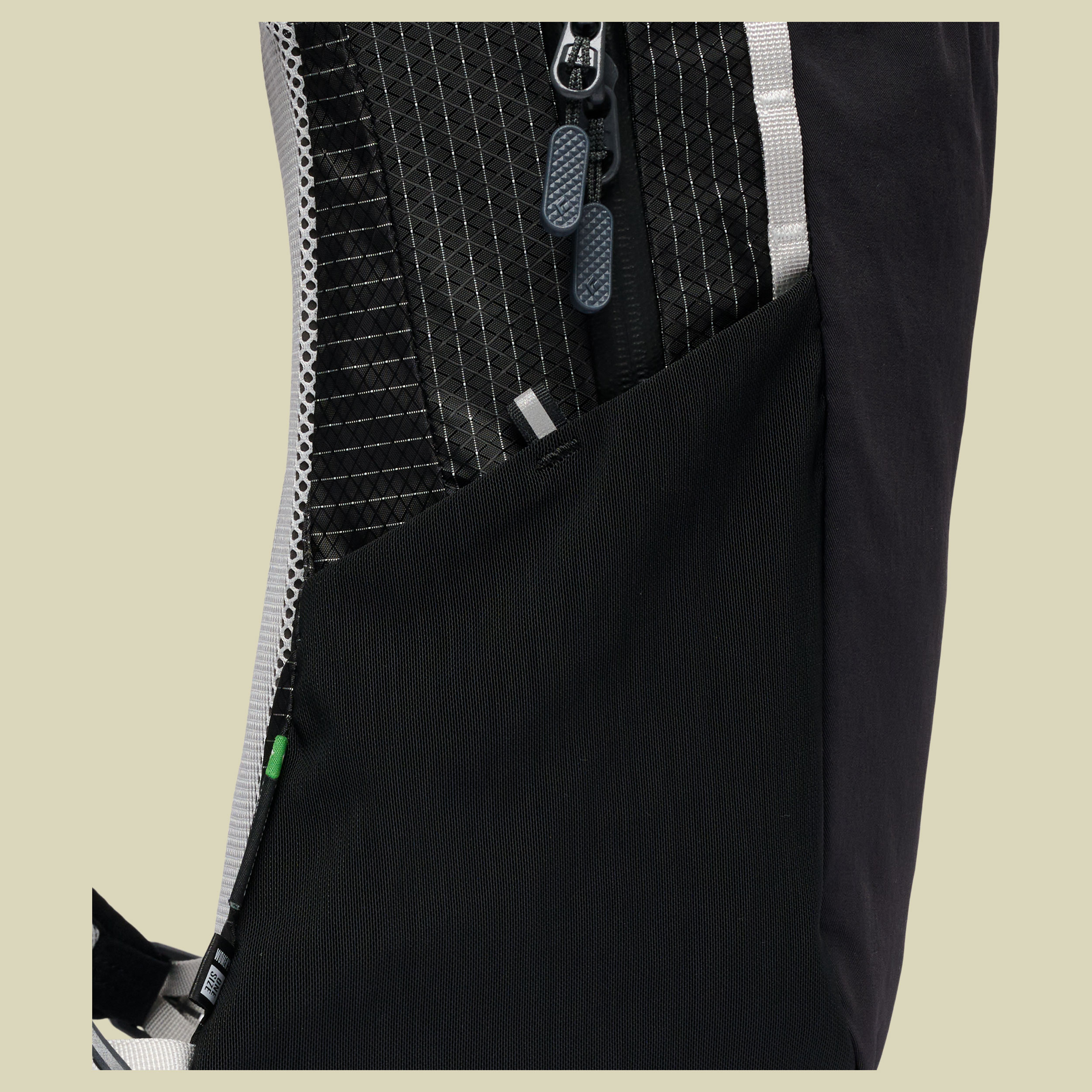 Pursuit 15 Women Backpack 15 L schwarz - black