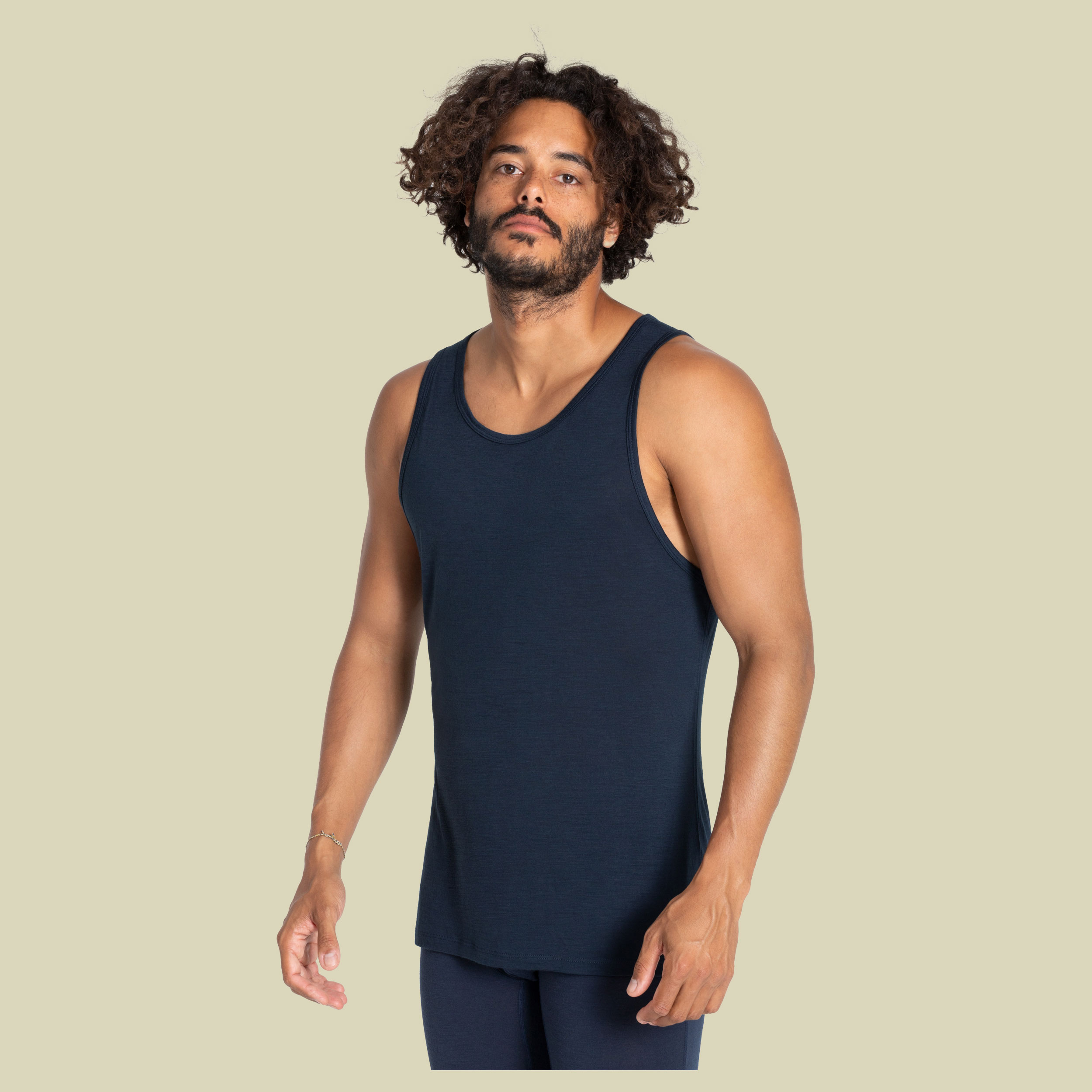 Base Tank 140 Men Größe L  Farbe navy blazer