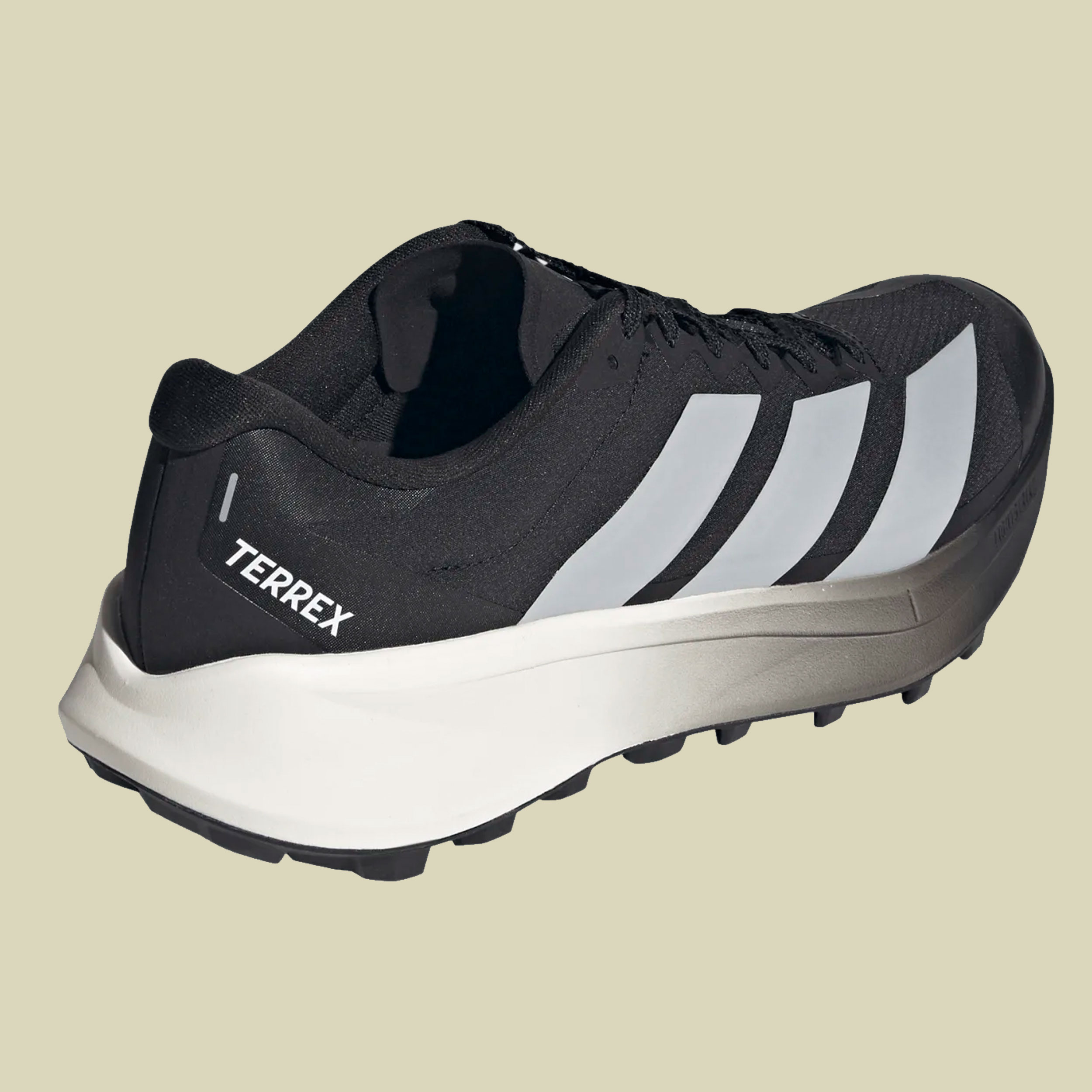 Terrex Agravic 4 Men UK 9,5 schwarz - core black / grey two / cloud white