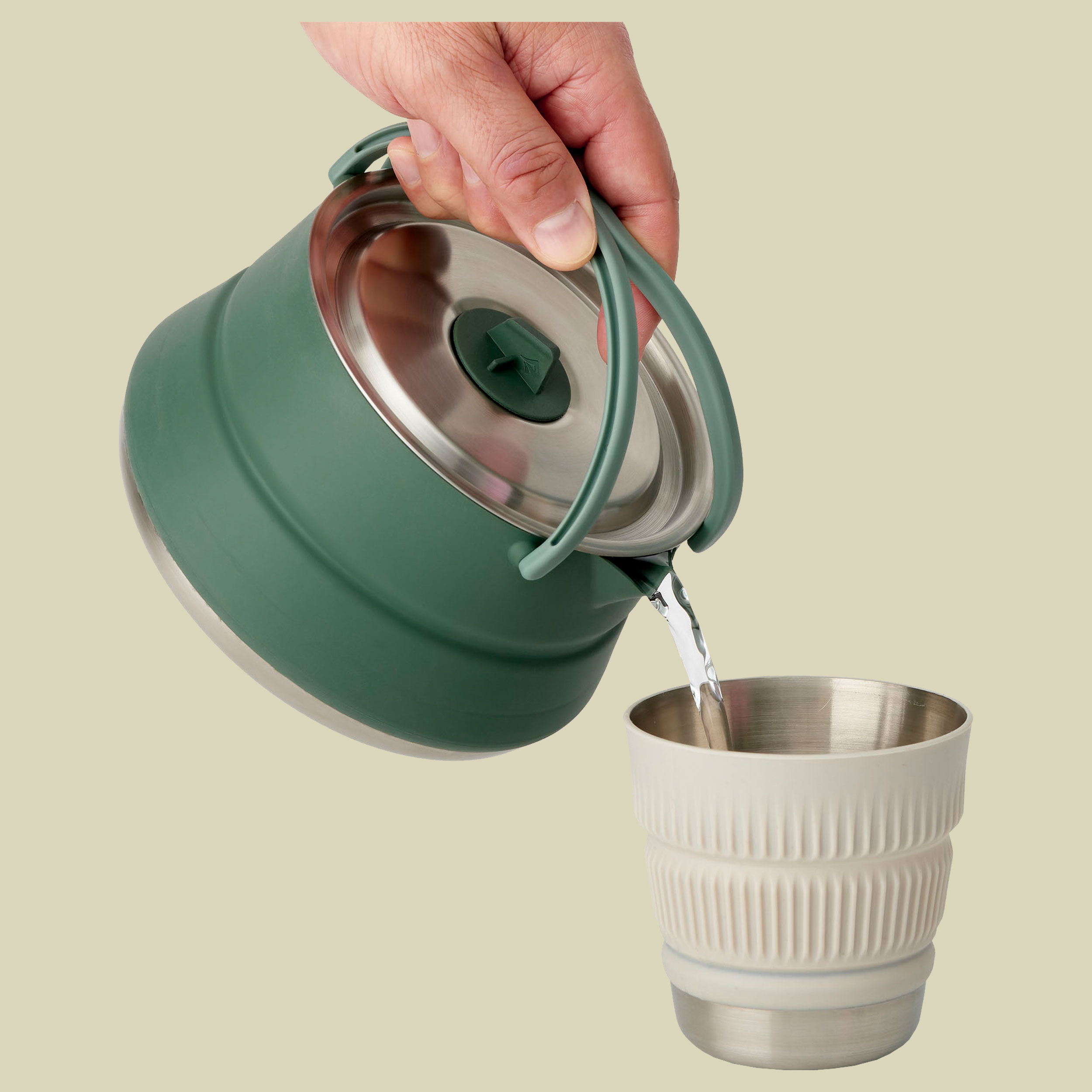 Detour Stainless Steel Collapsible Kettle 1,6L grün - laurel wreath green