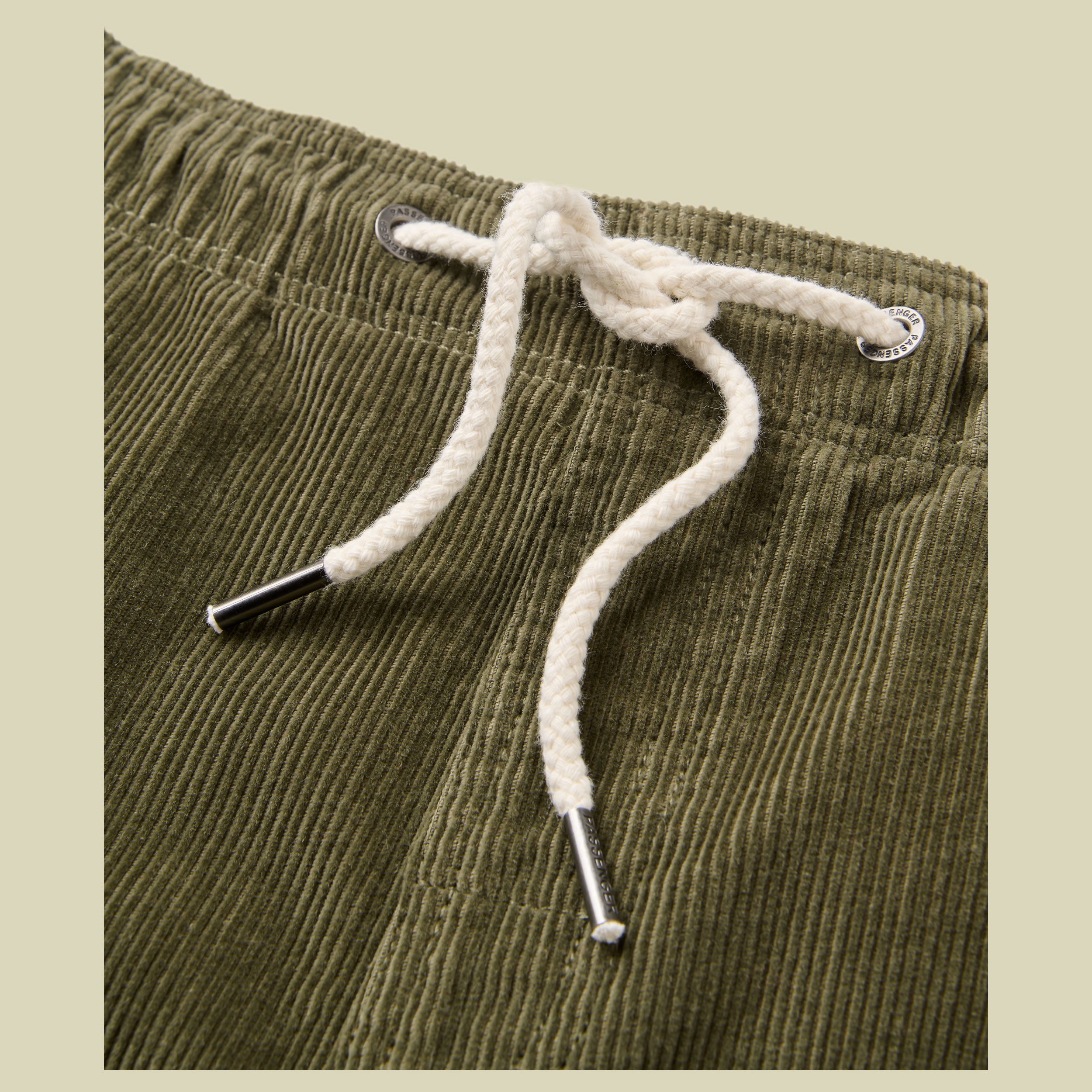Drifter Cord Shorts 2.0 Men XL grün - dusty olive