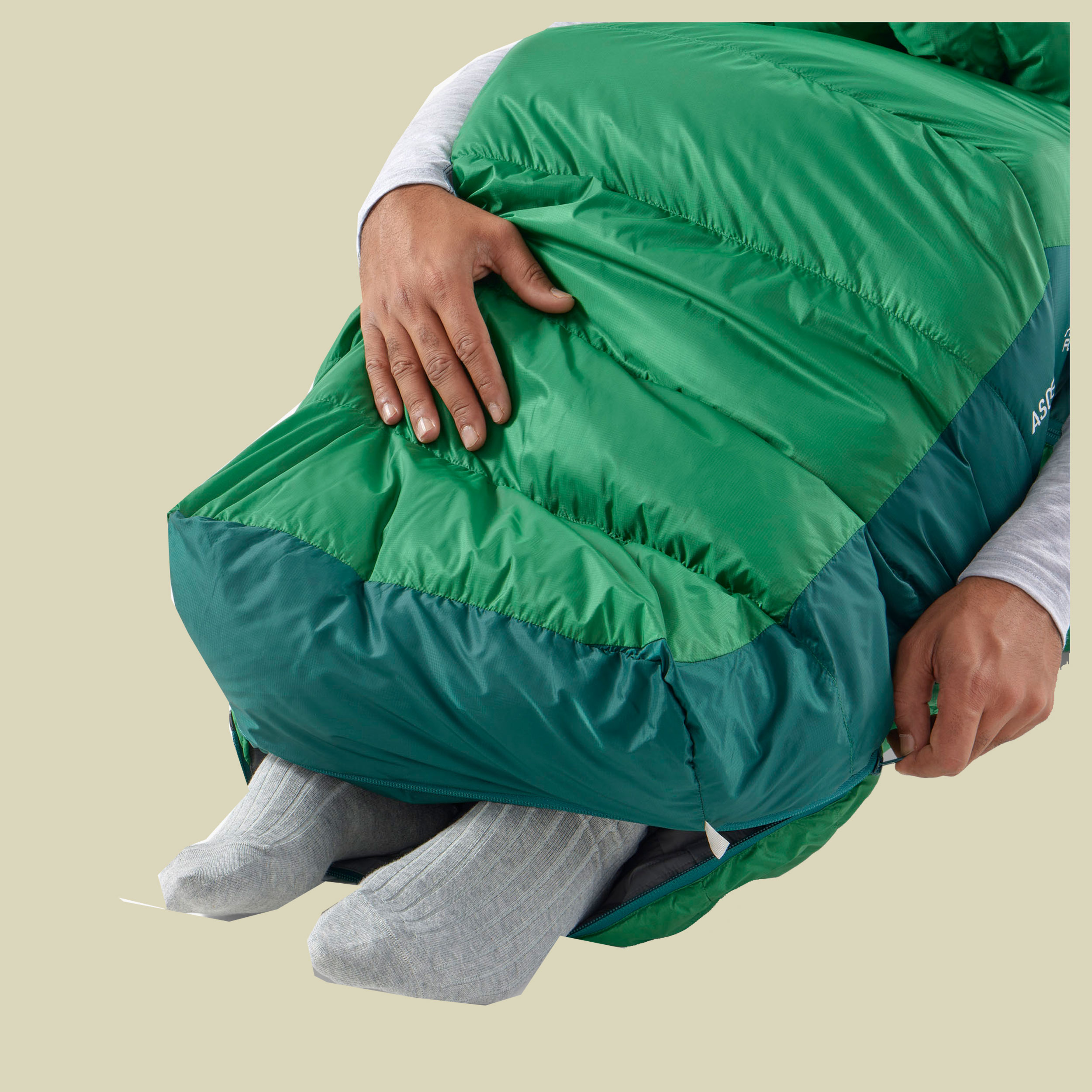 Ascent Down Sleeping Bag -1C grün regular 185 cm - Farbe rain forest
