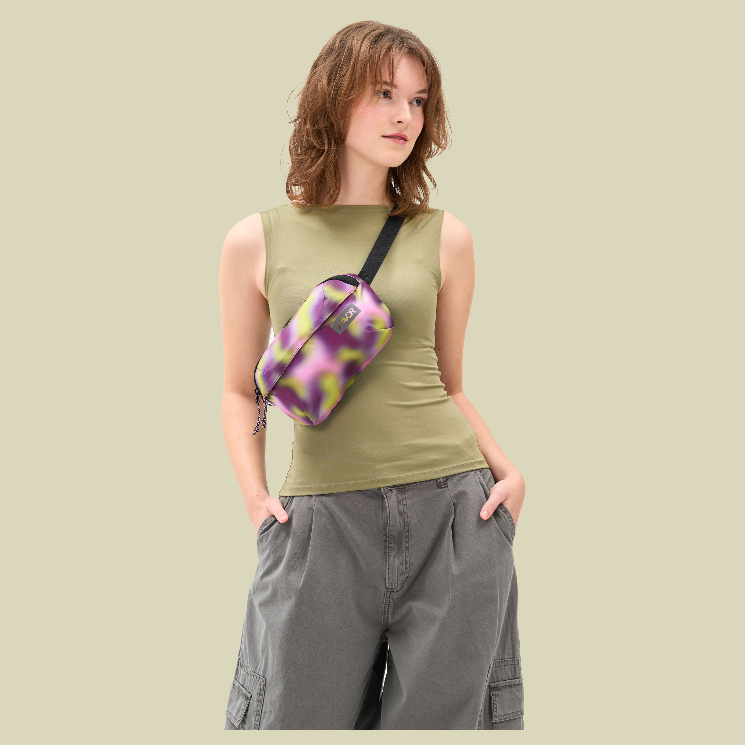 Hip Bag Ease 2 psychedelic slush