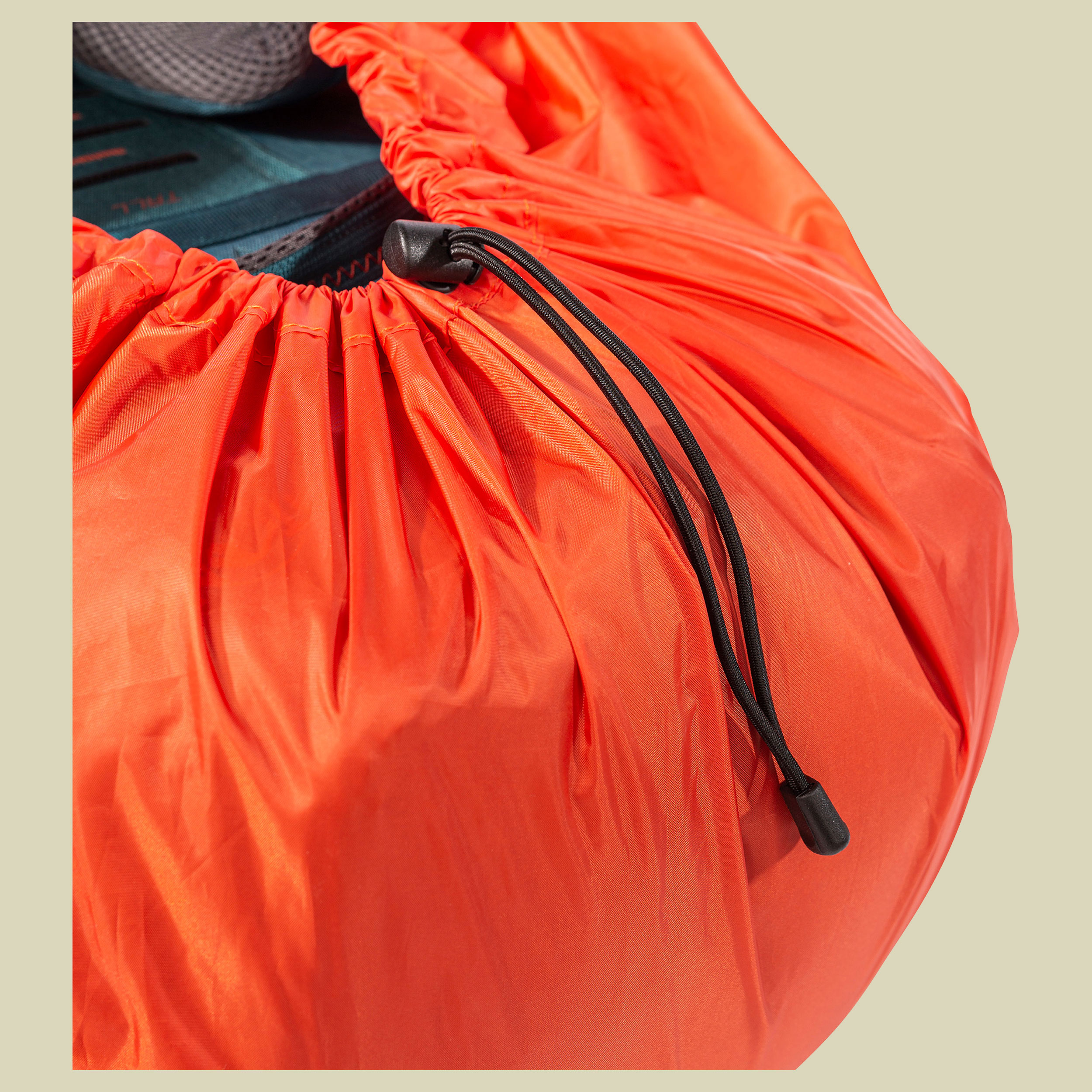 Rain Cover 70-90 L Volumen 70-90 L Farbe red orange