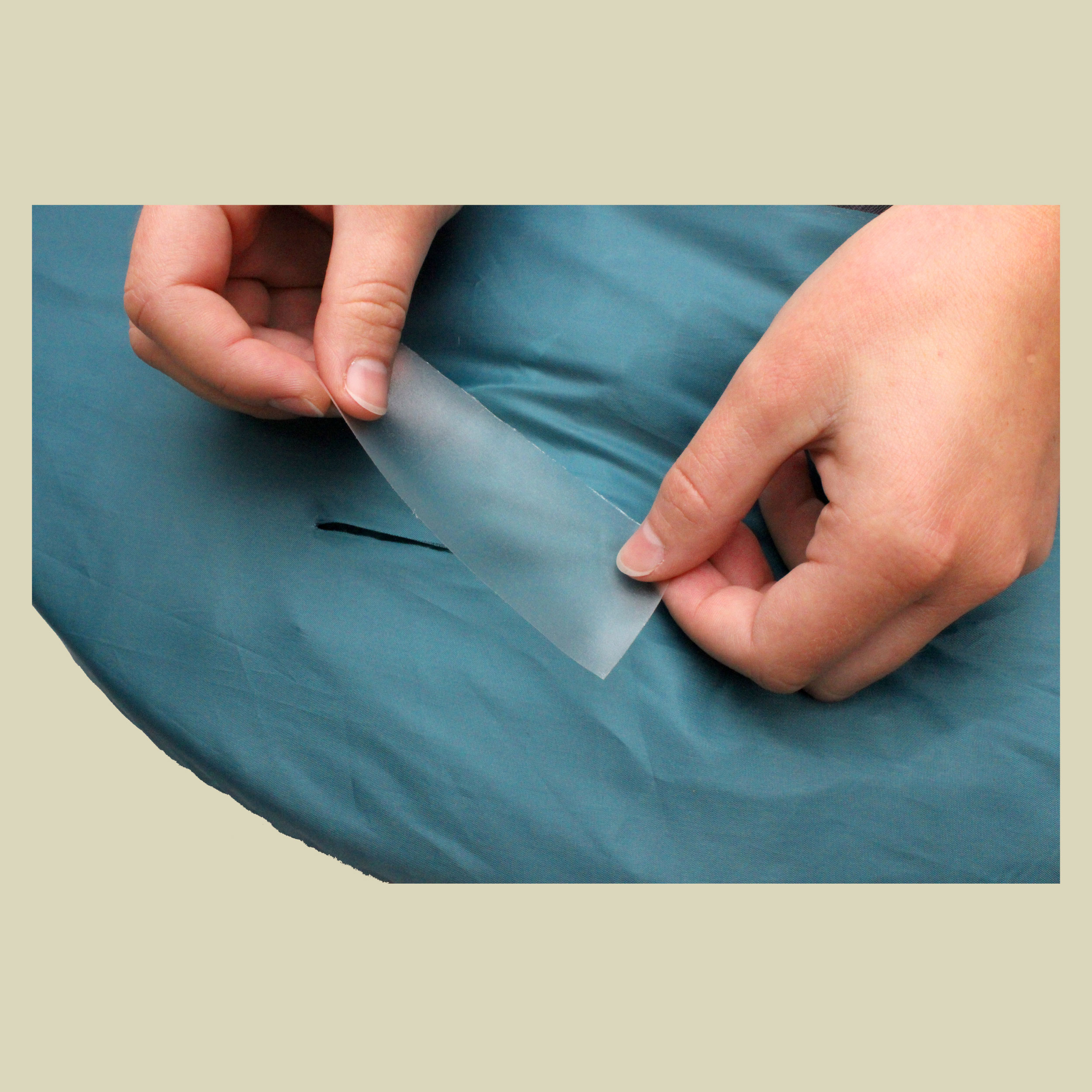 McNett Dicht- und Reparaturband Tenacious Rolle 50 cm klar-matt