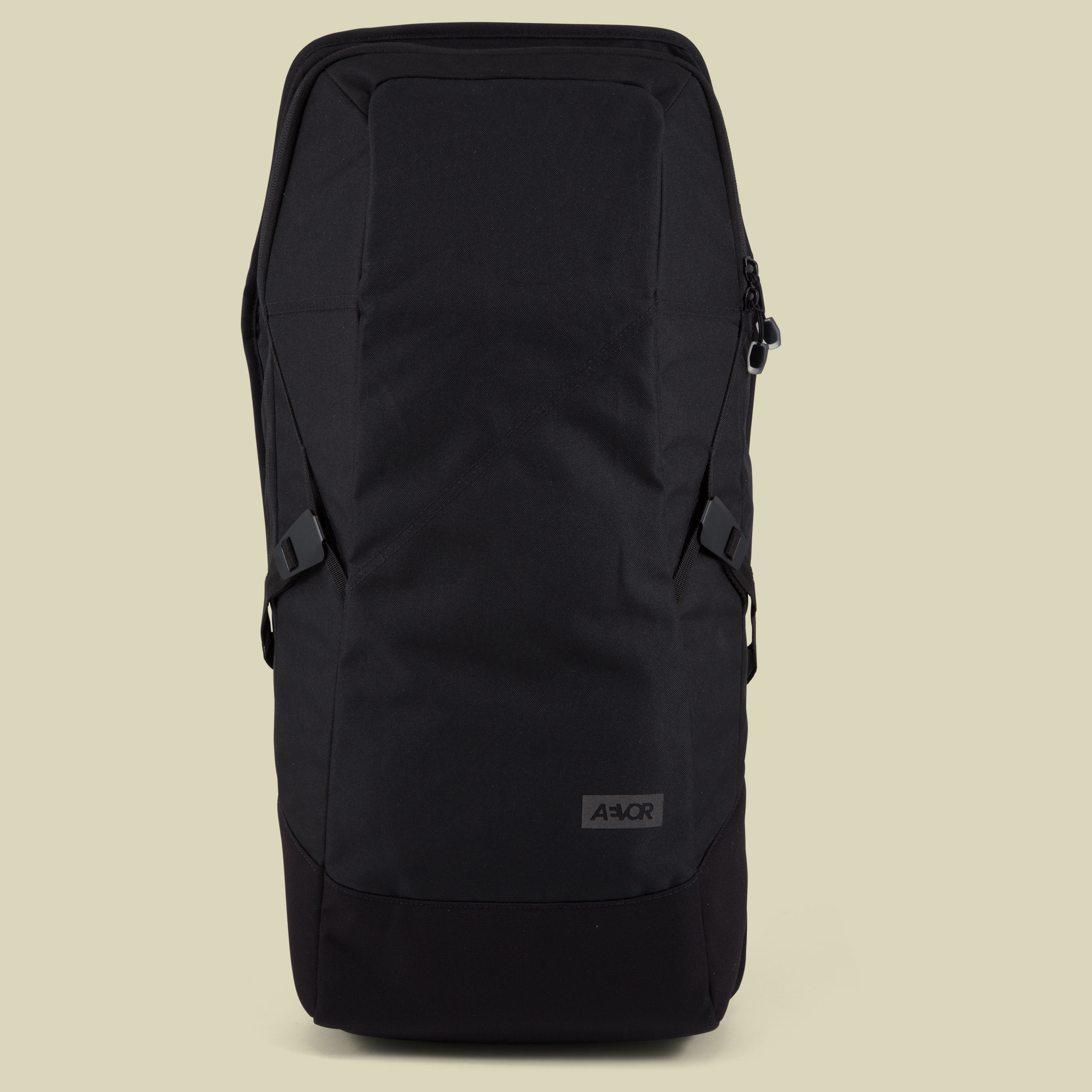 Aevor Daypack Volumen 18 Farbe black eclipse 2