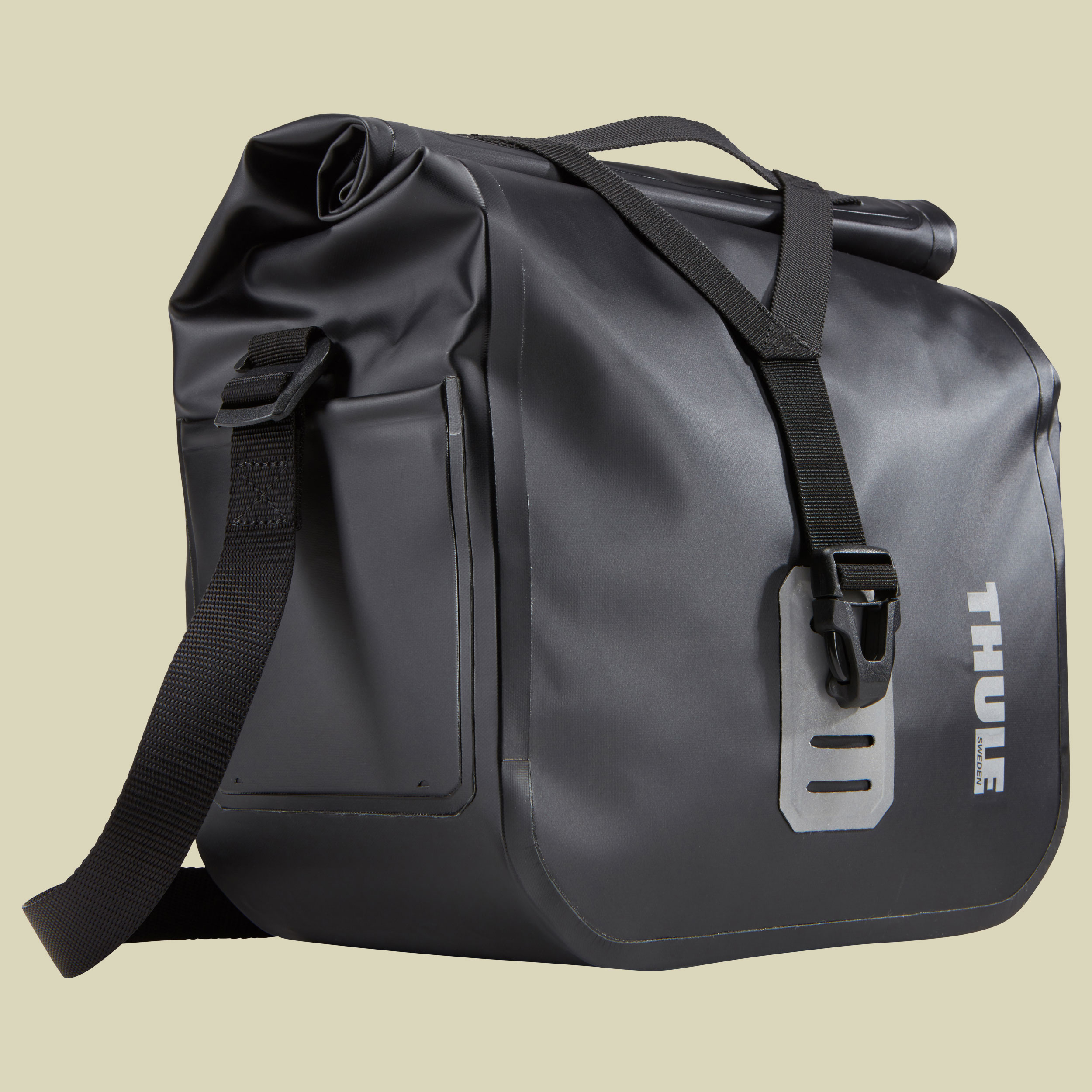 Shield Handlebar Bag with Mount