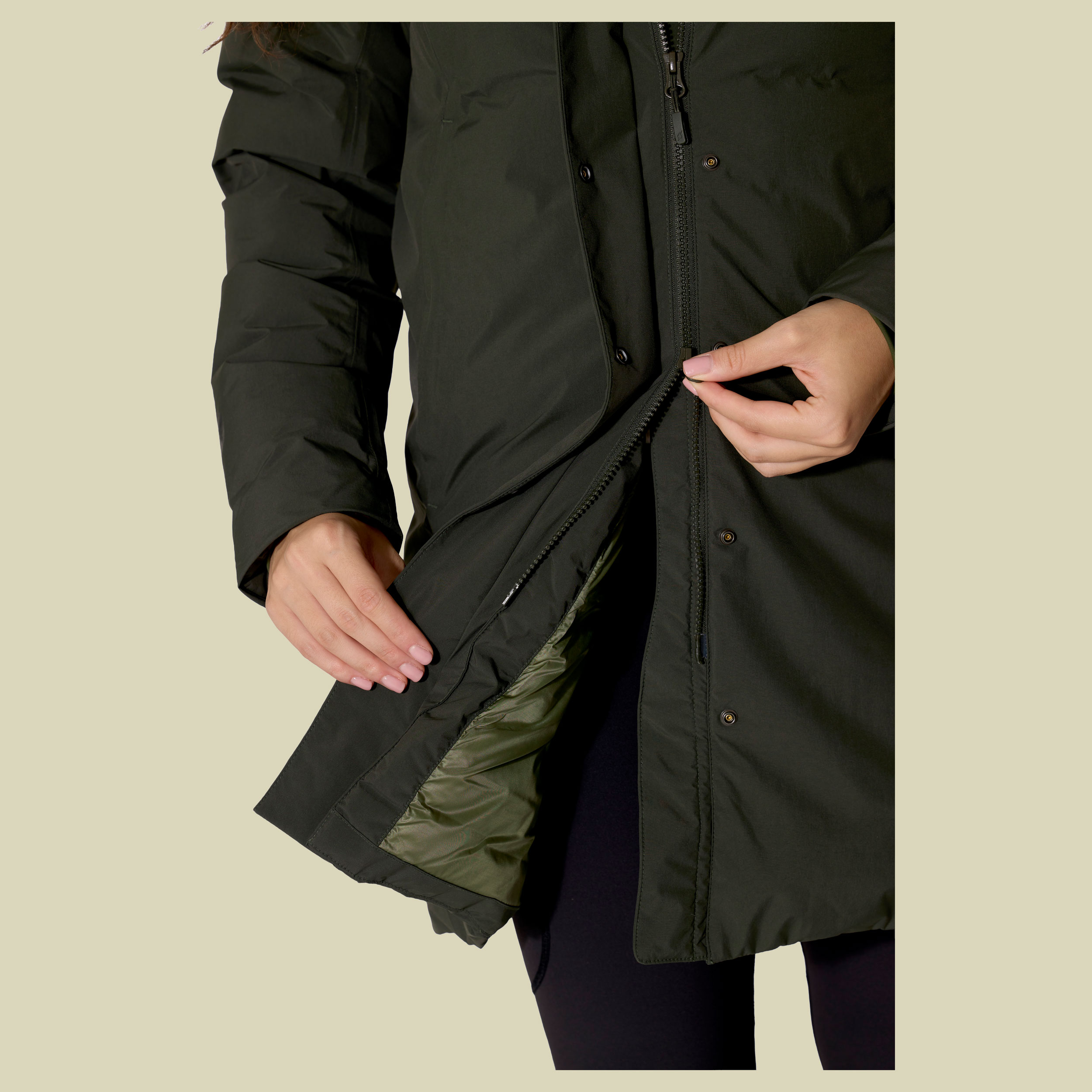 Valiance Parka Women 46 (18) grün - dark army