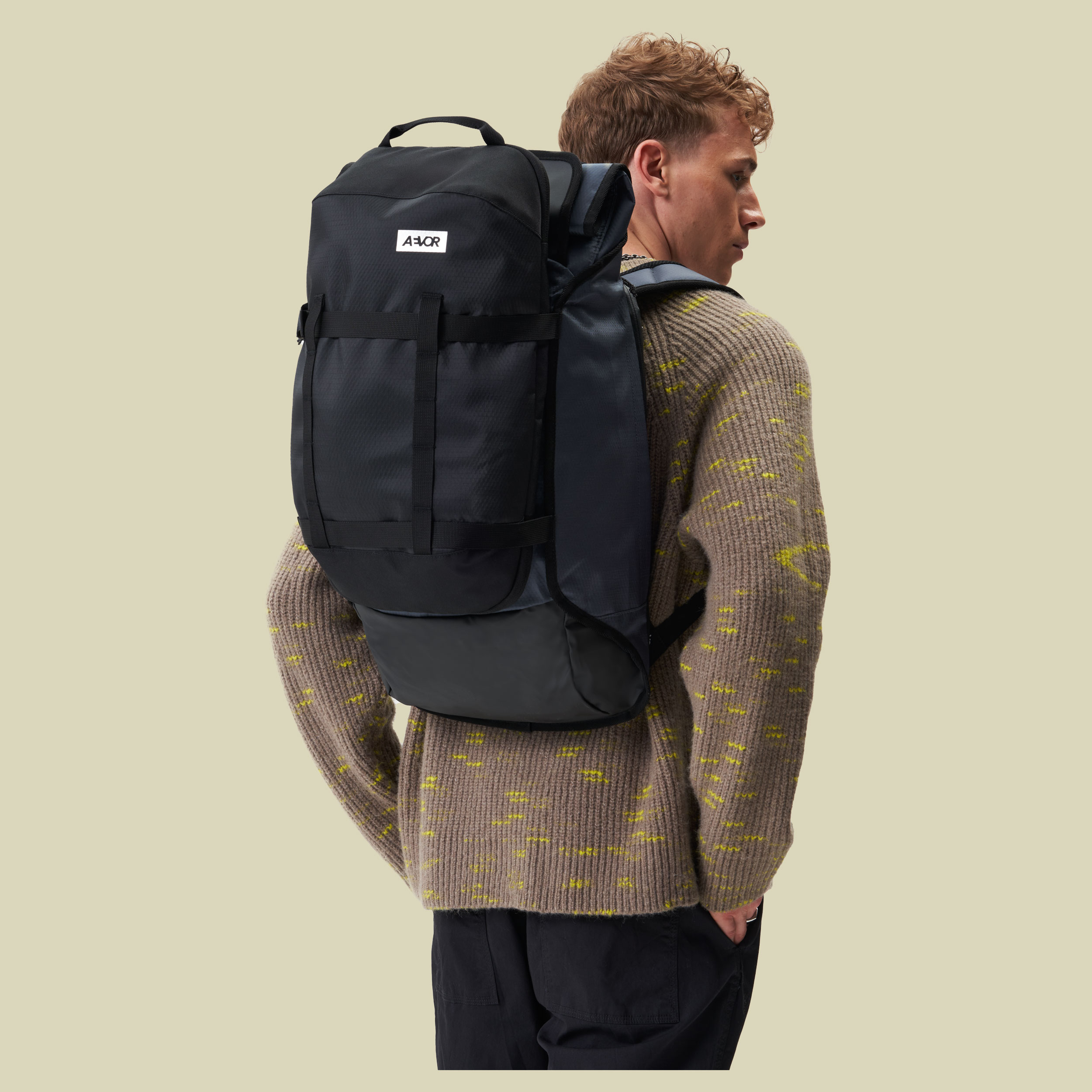 Volume Pack XL 10 schwarz - proof black