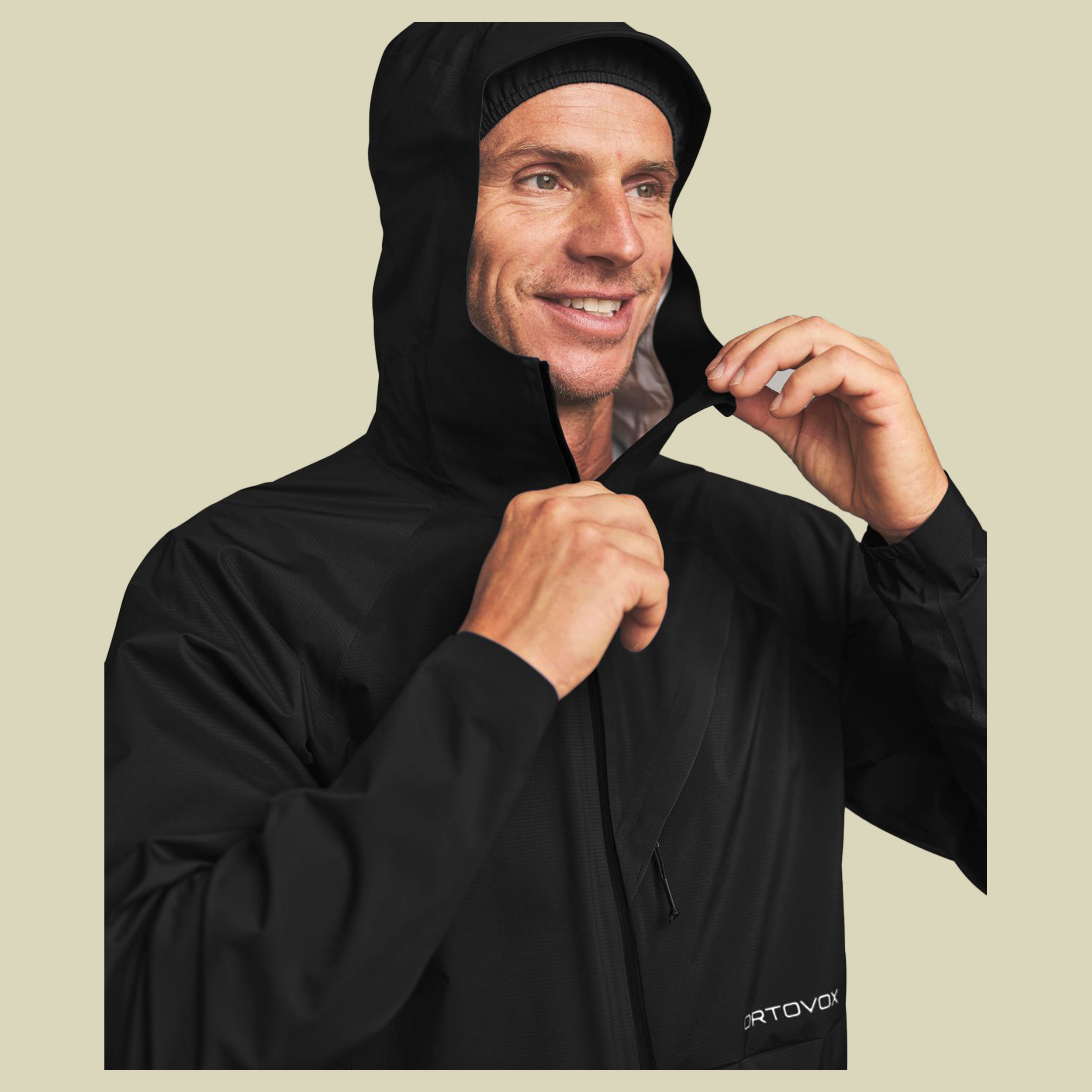 Trace 2.5L Jacket Men XL schwarz - black raven