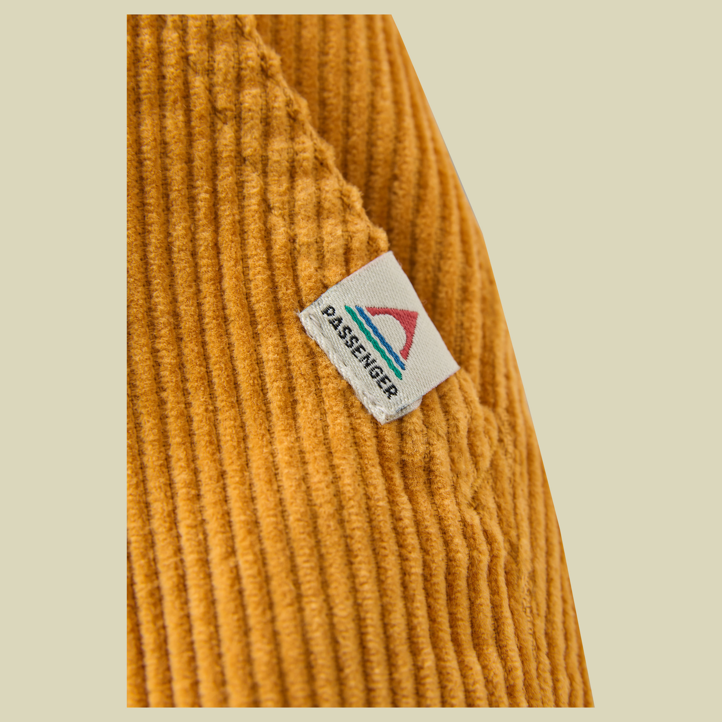 Avian Organic Cord Short Women XS gelb - spruce yellow