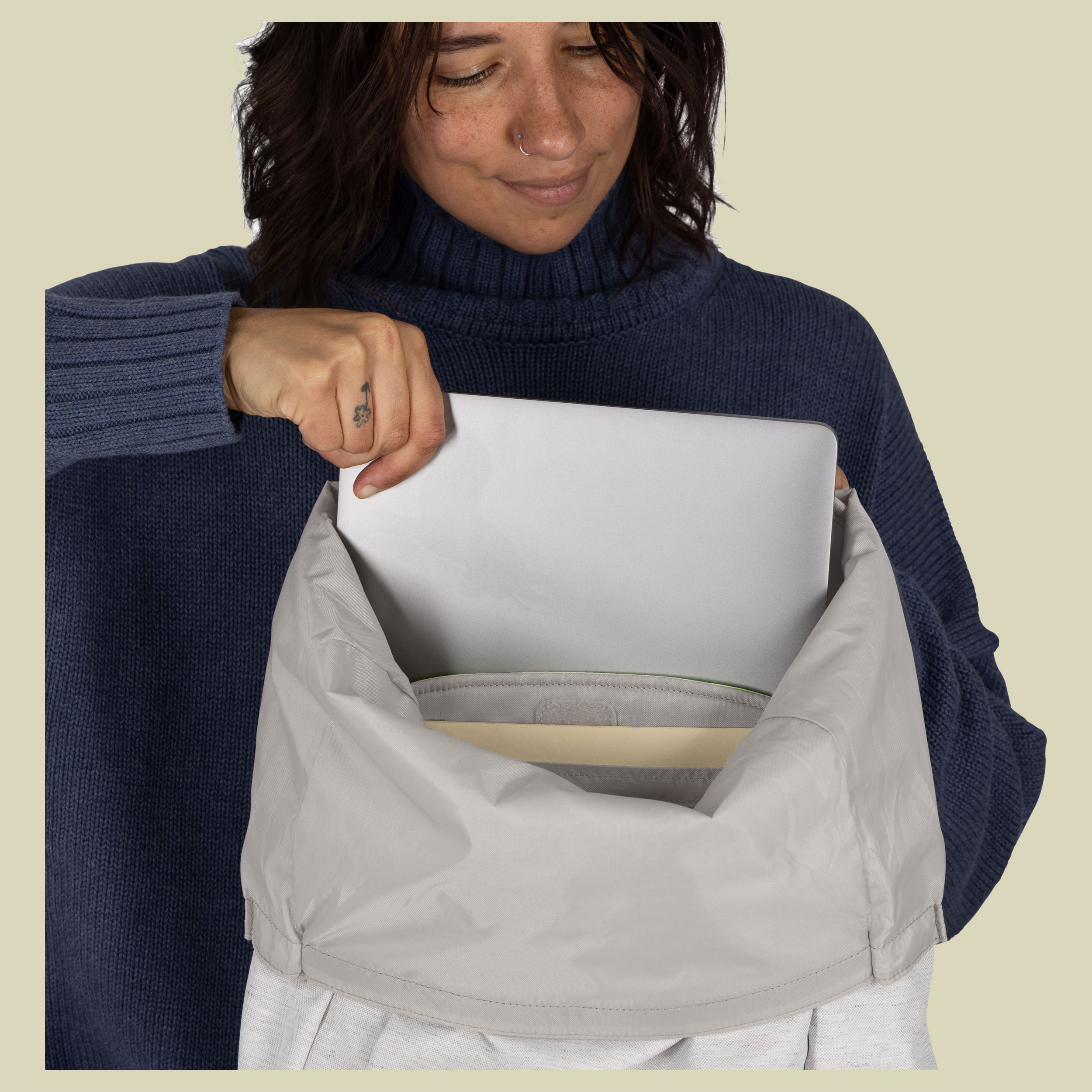 Arcane Roll Top 24 grau - earth pediment grey block
