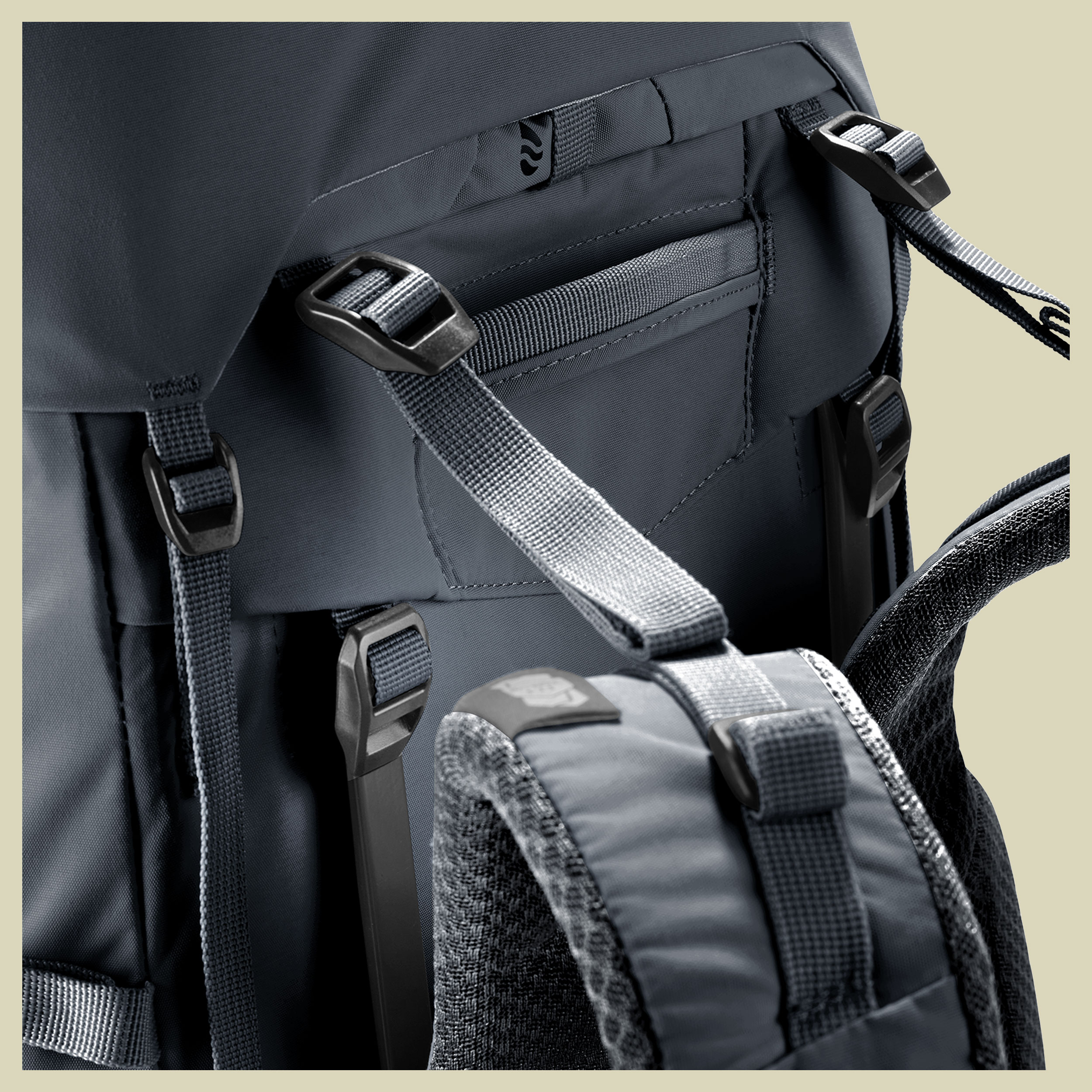 Aircontact Core 60+10 60 + 10 schwarz - black