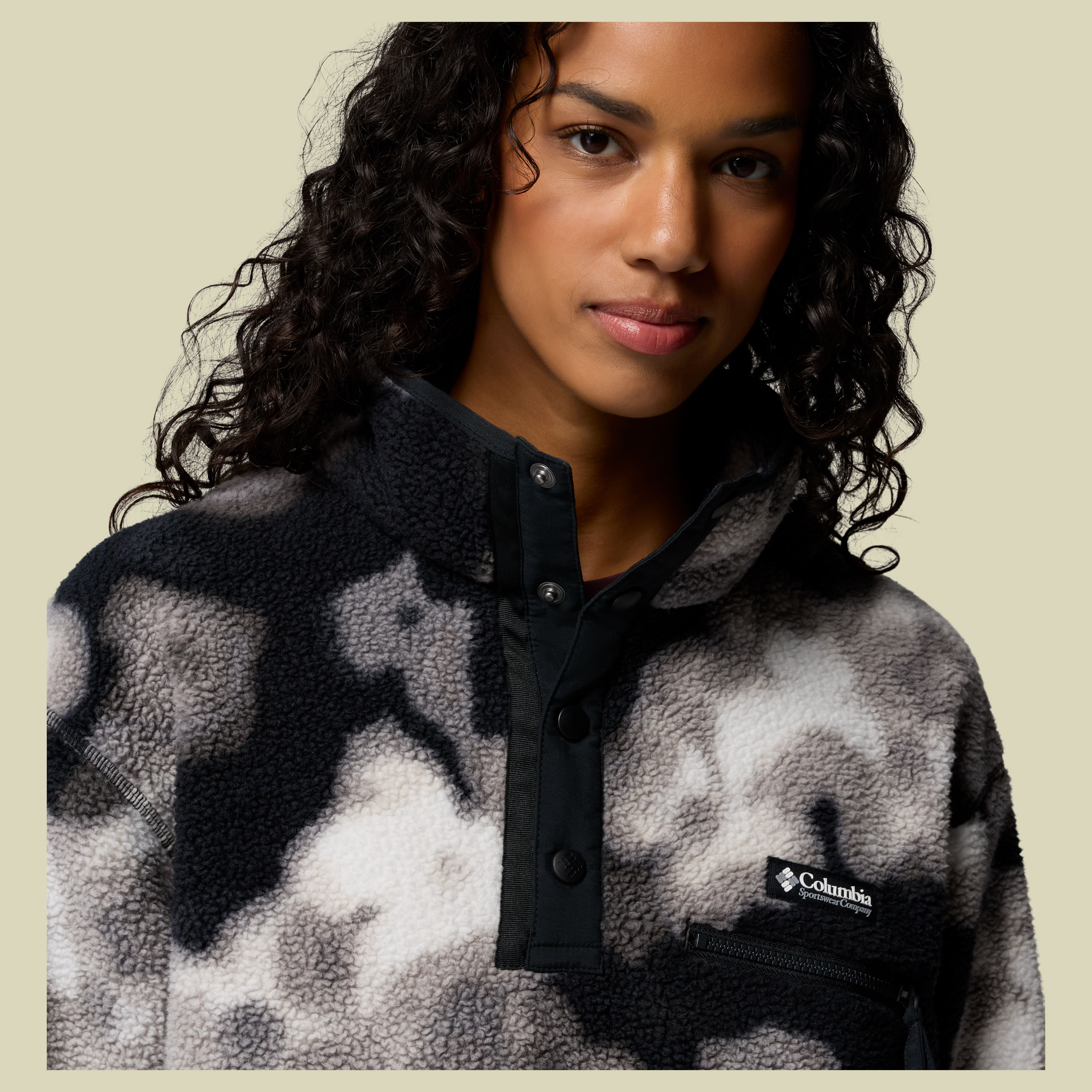 Helvetia II Printed Cropped Half Snap Women XL schwarz - black, dyeflower
