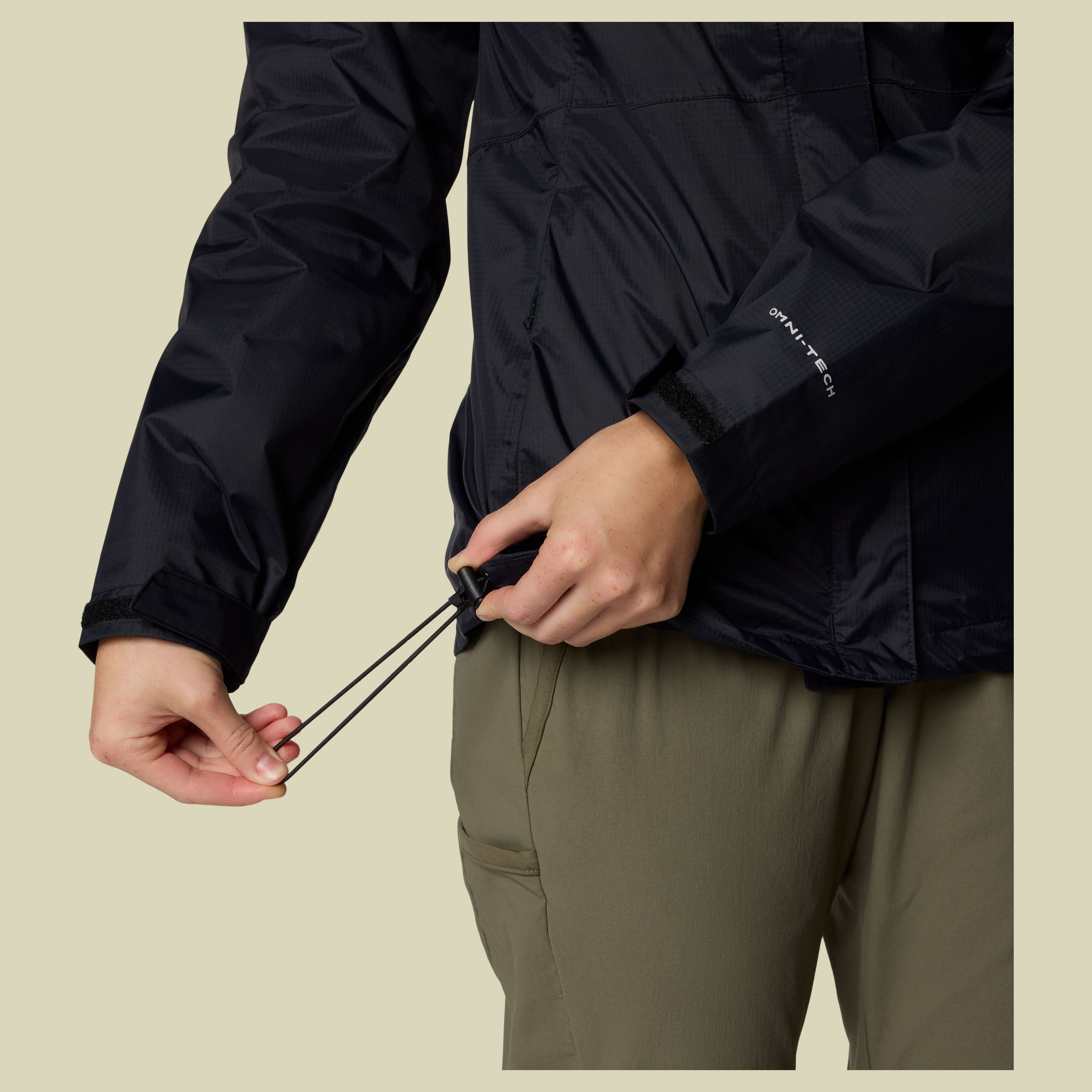 Pouring Adventure III Jacket Women XS schwarz - Farbe black