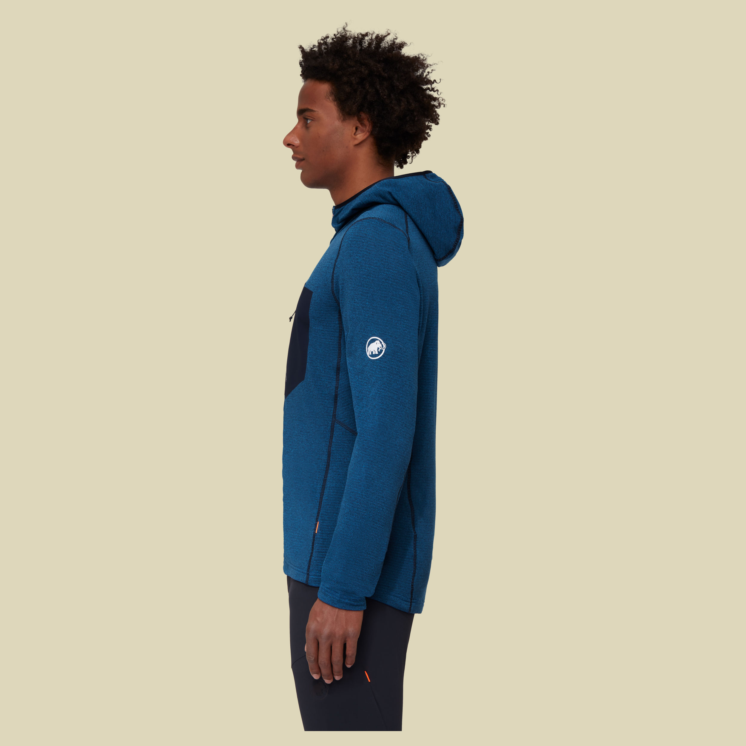 Aenergy Light ML Hooded Jacket Men Größe L  Farbe ice-marine