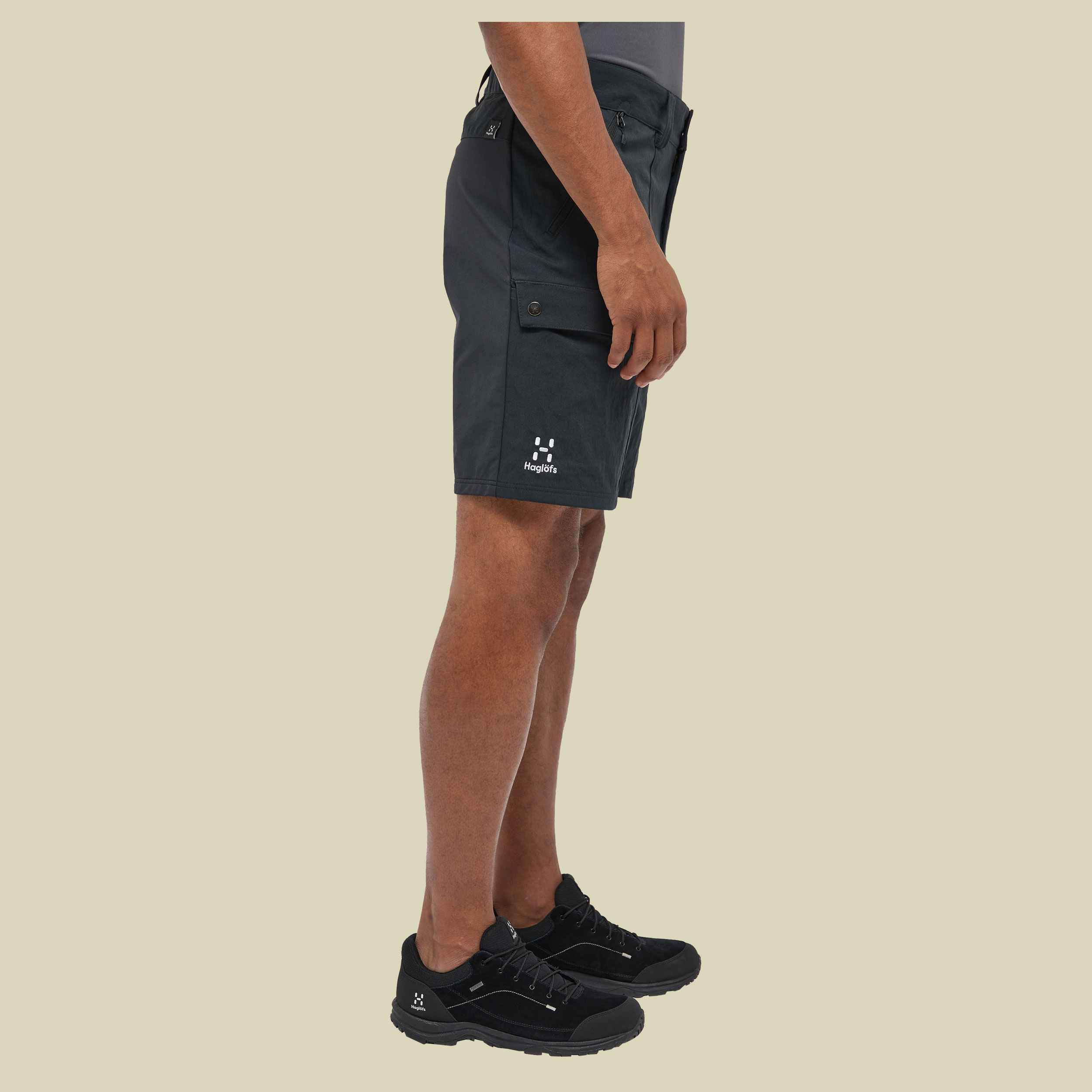 Mid Standard Shorts Men 54 schwarz - true black Mid Standard Shorts Men 54 schwarz - true black