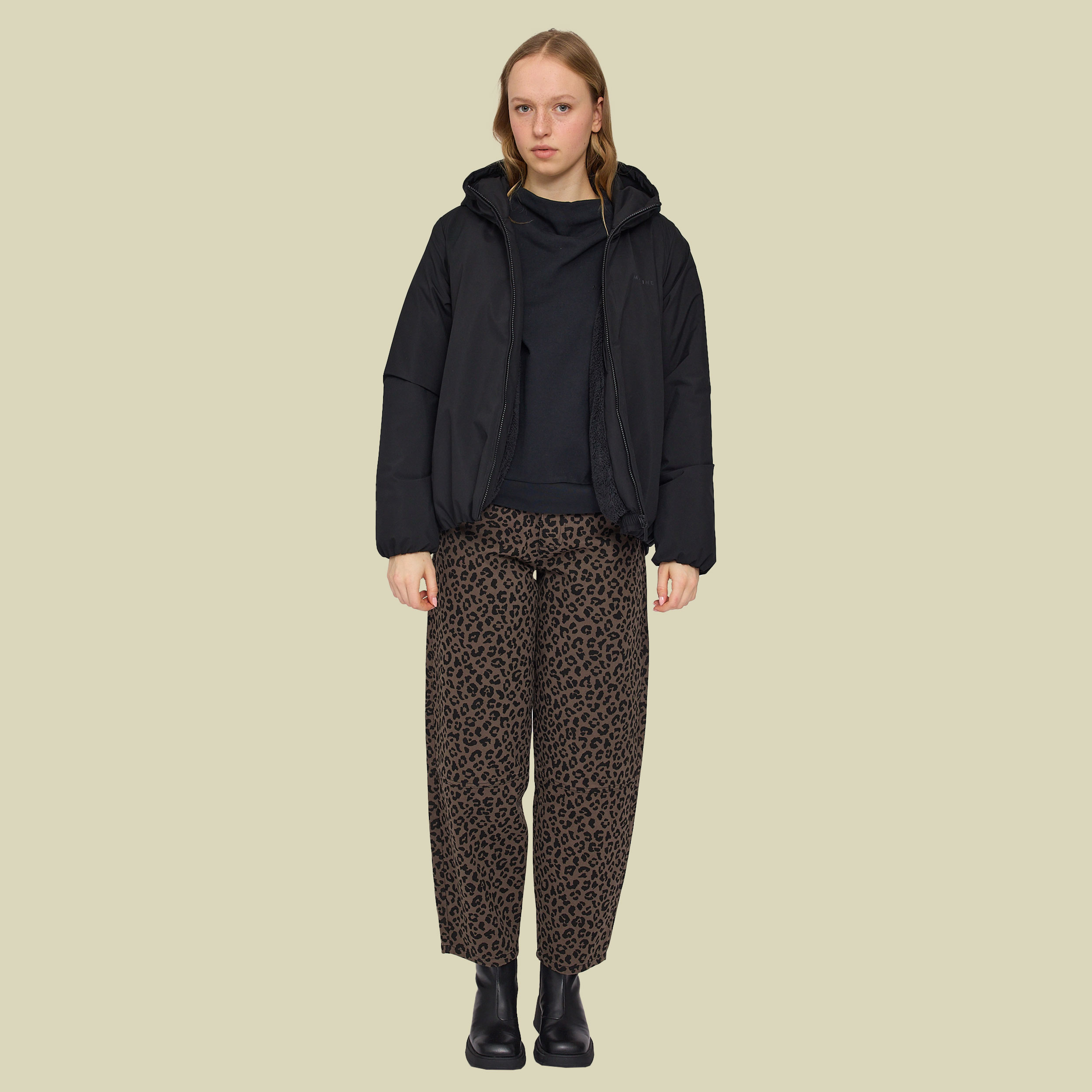 Basic Padded Jacket Women S schwarz - Farbe black