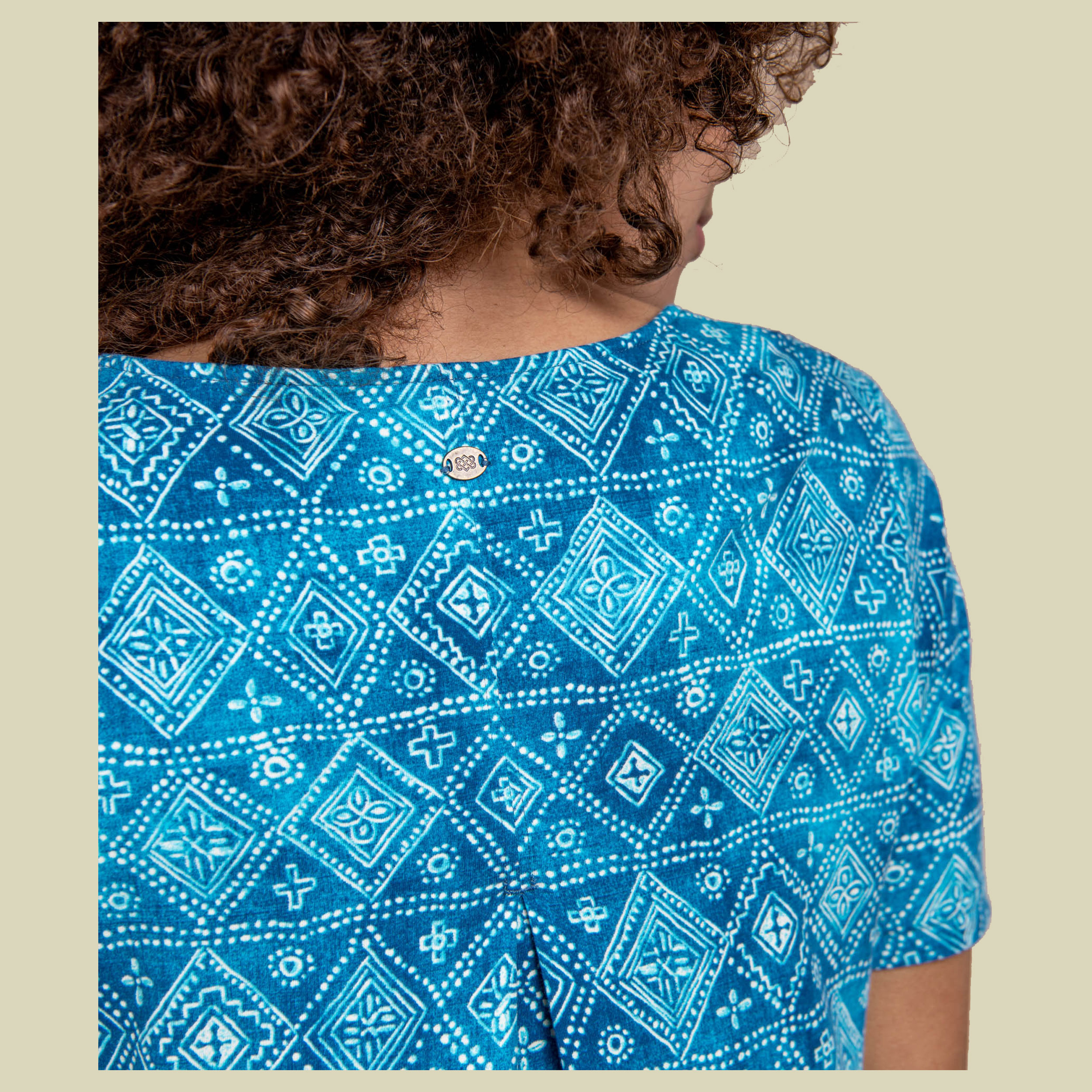Sherpa kira swing dress hotsell