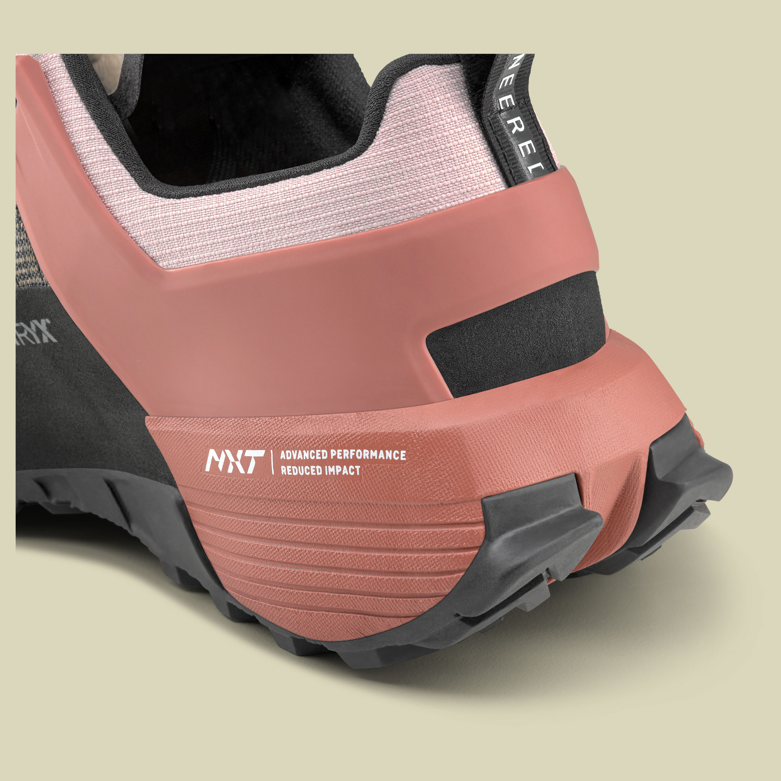 Wildfire NXT GTX Women UK 8 beige- quicksand/etruscan red