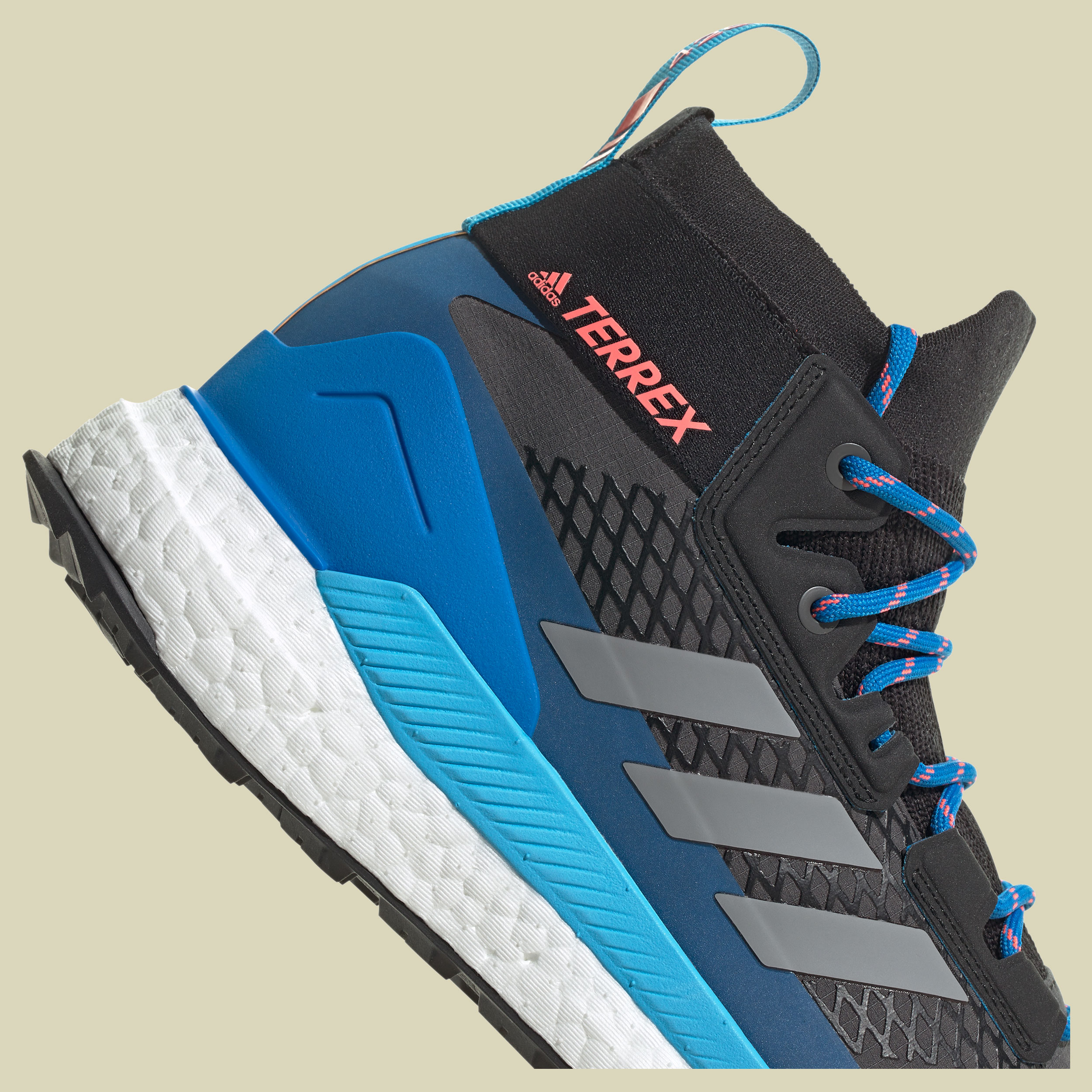 Terrex Free Hiker GTX Men Größe UK 10,5 Farbe grey six/grey three/blue rush