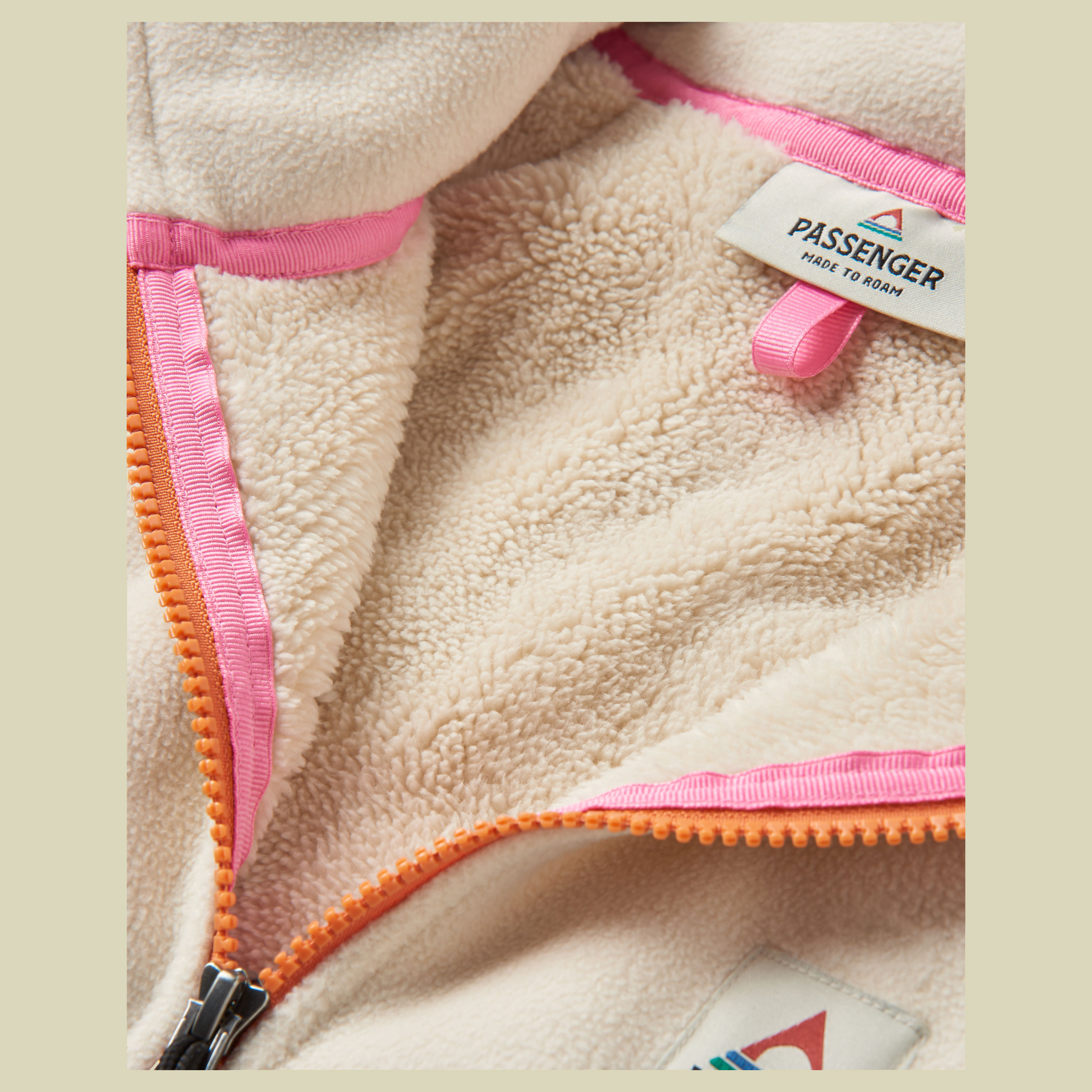 Folksy Recycled Sherpa Fleece Women XS beige - oat
