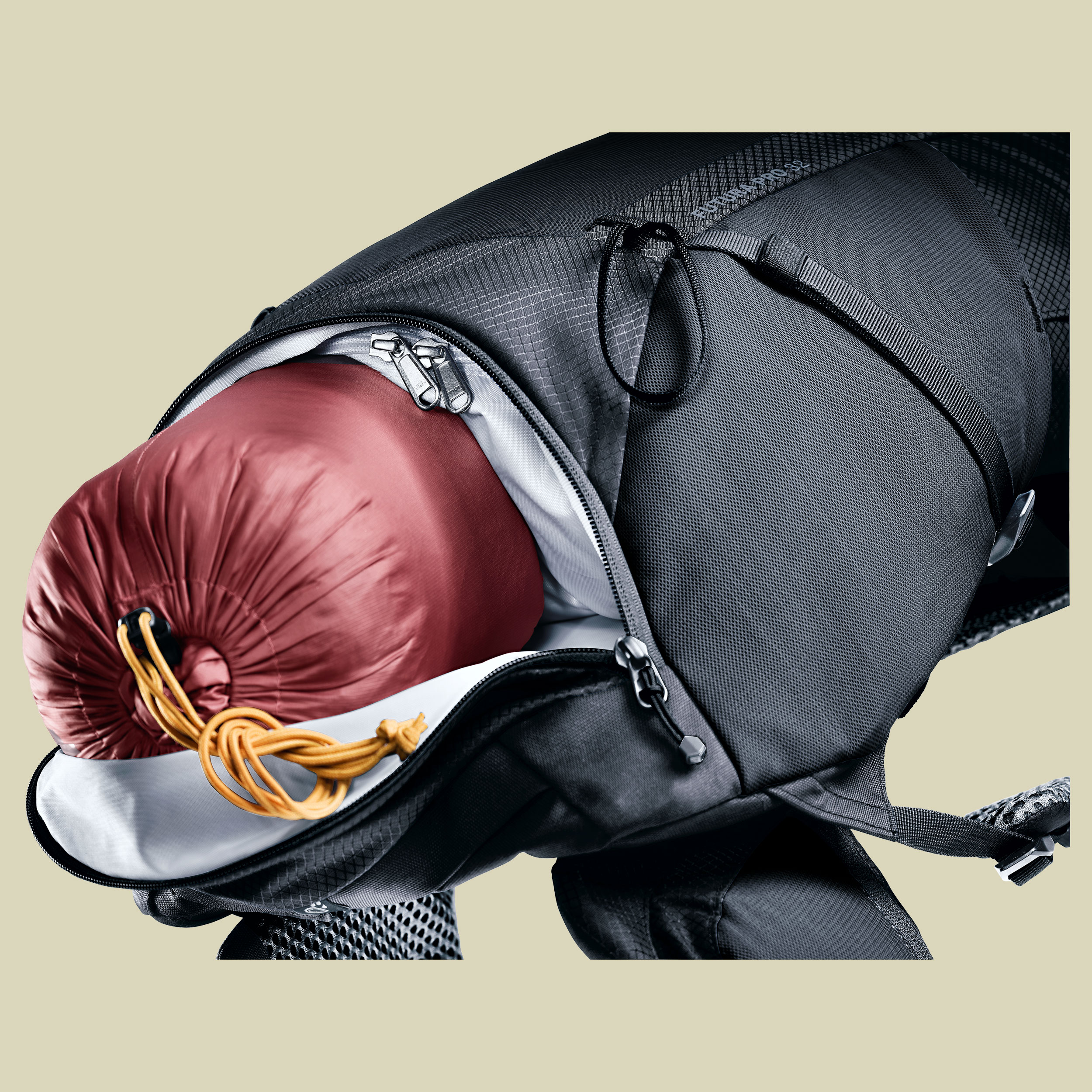 Futura Pro 32 32 schwarz